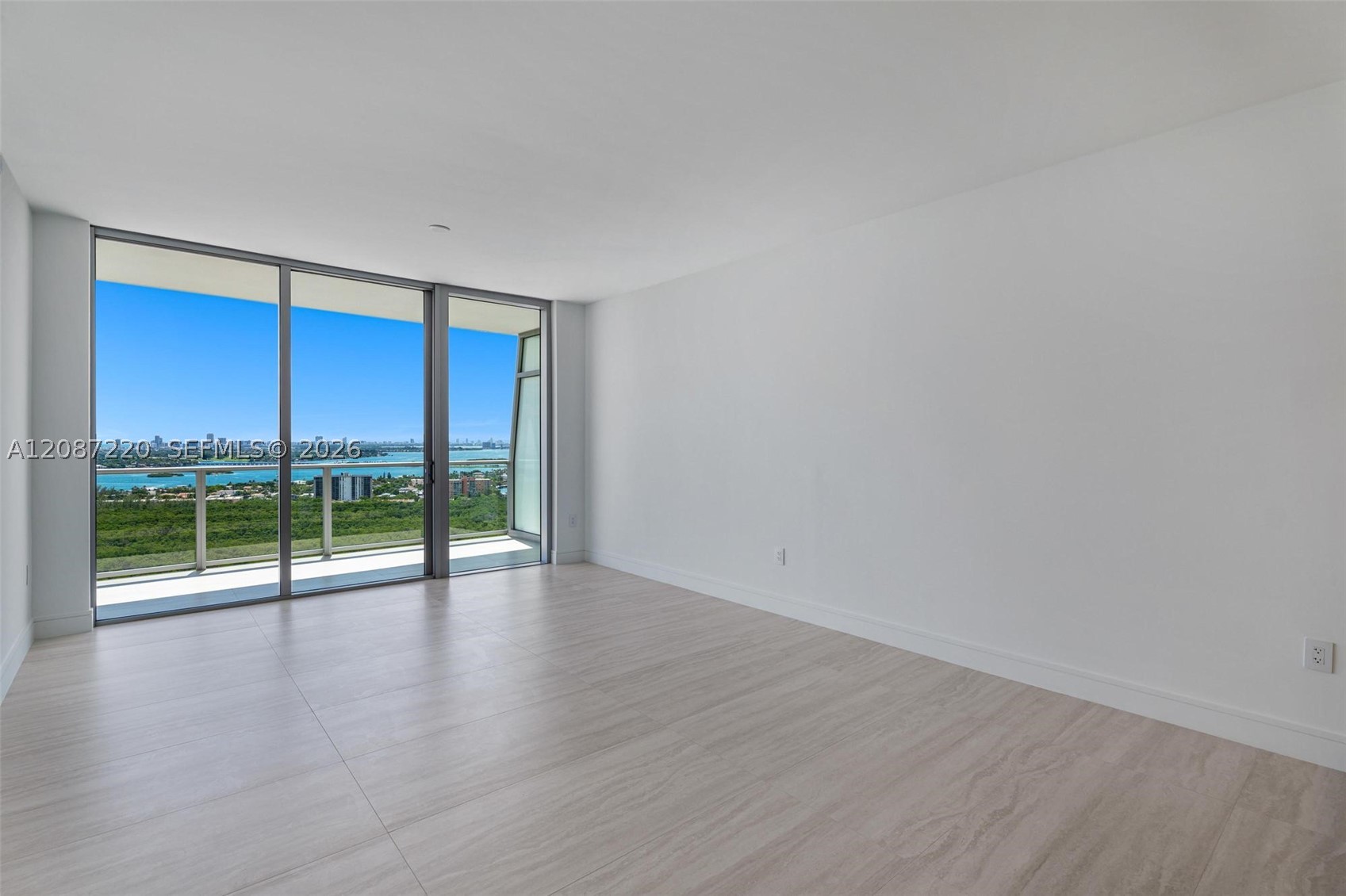 North Miami photo 3