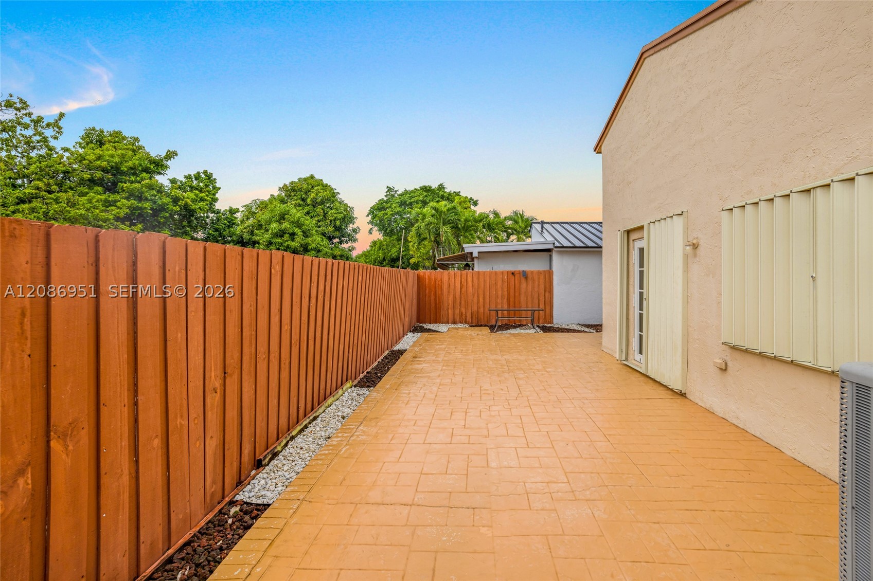 Hialeah photo 5