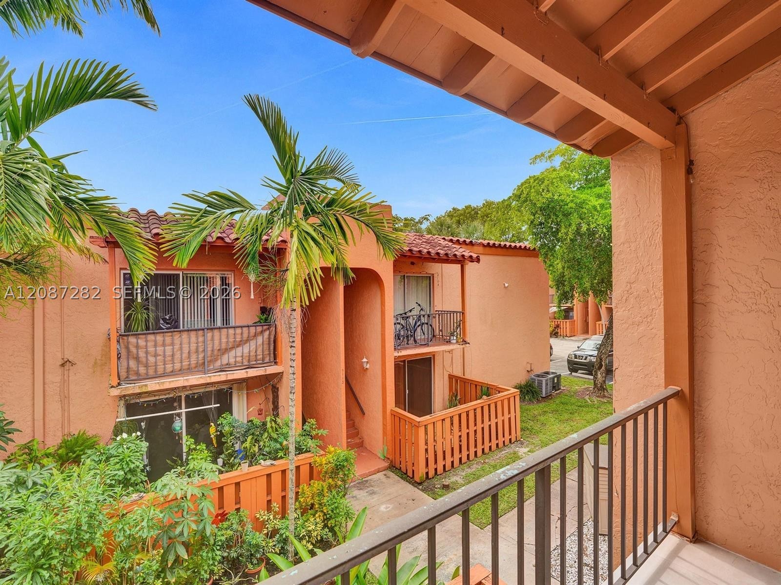 Miami Lakes photo 2