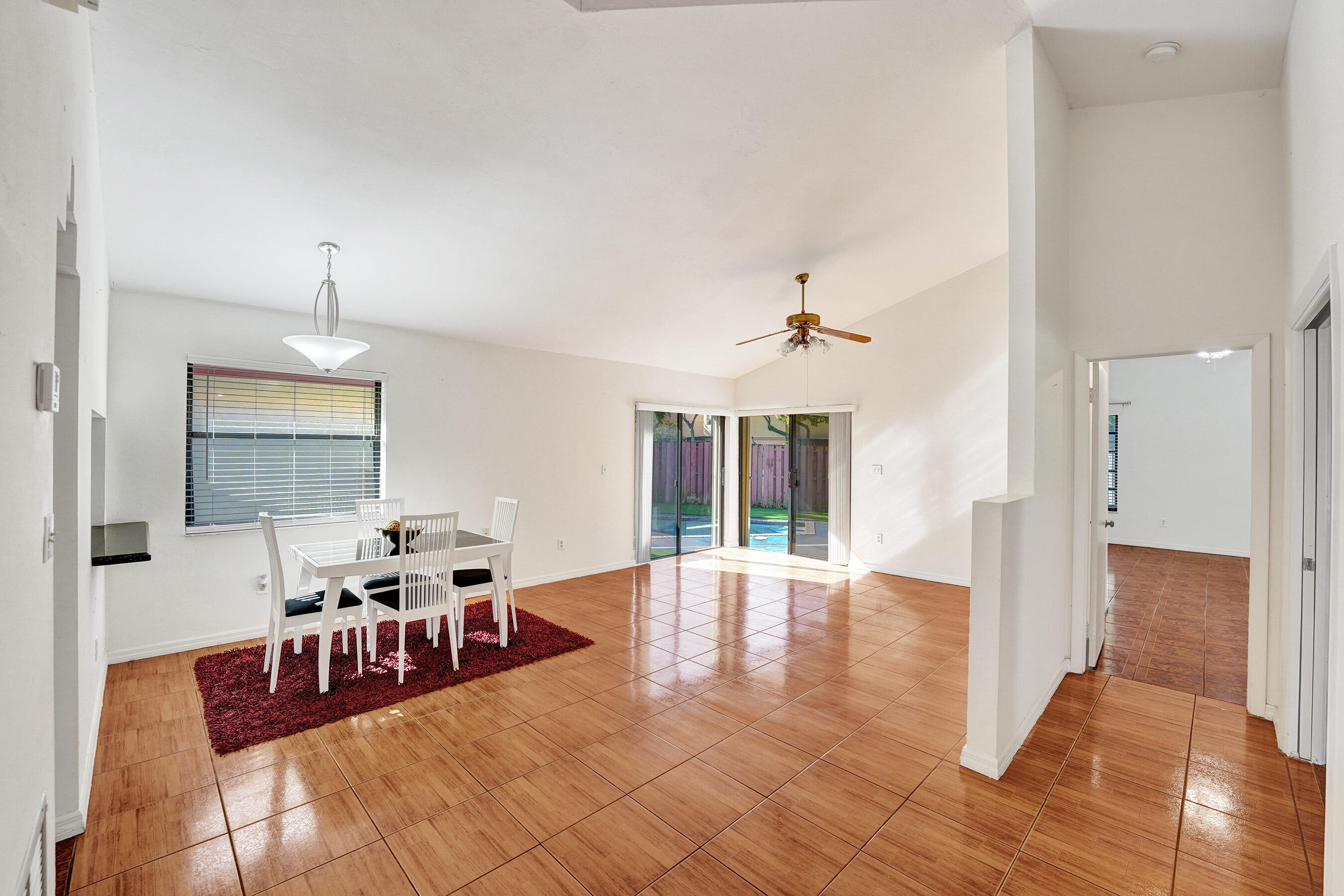 Pembroke Pines photo 5