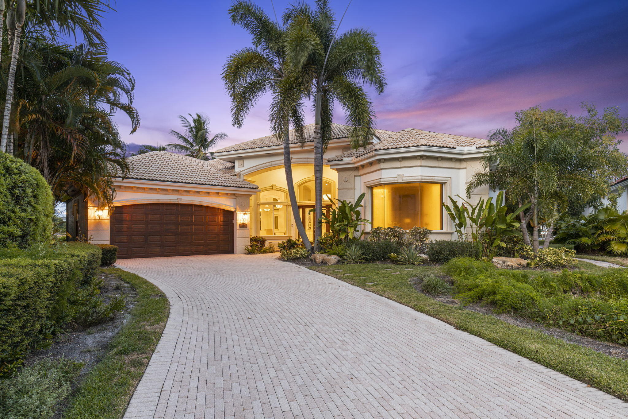 Palm Beach Gardens photo 2