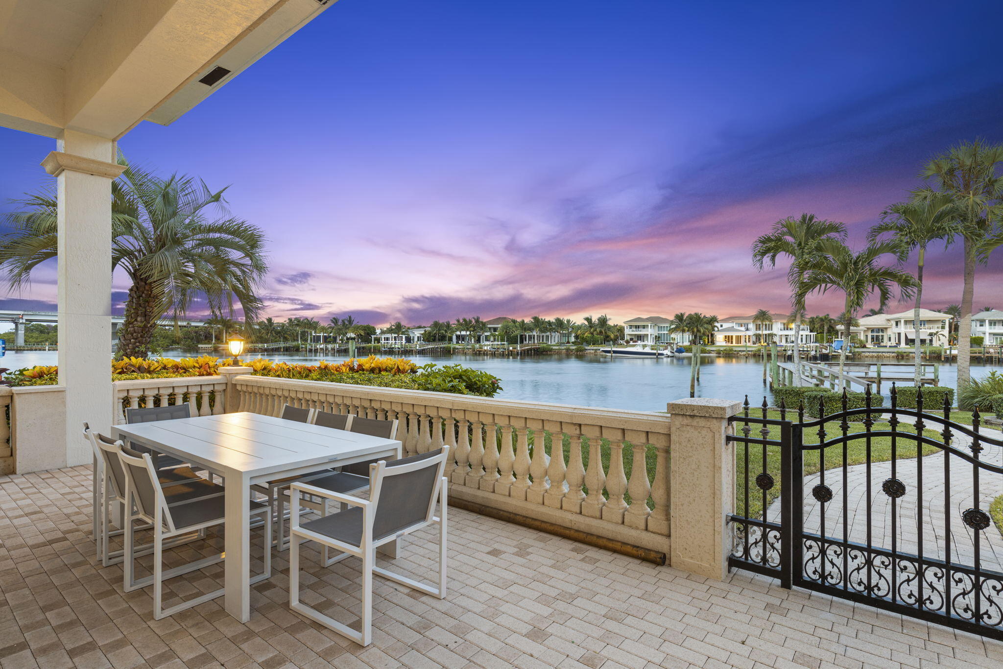 Palm Beach Gardens photo 4