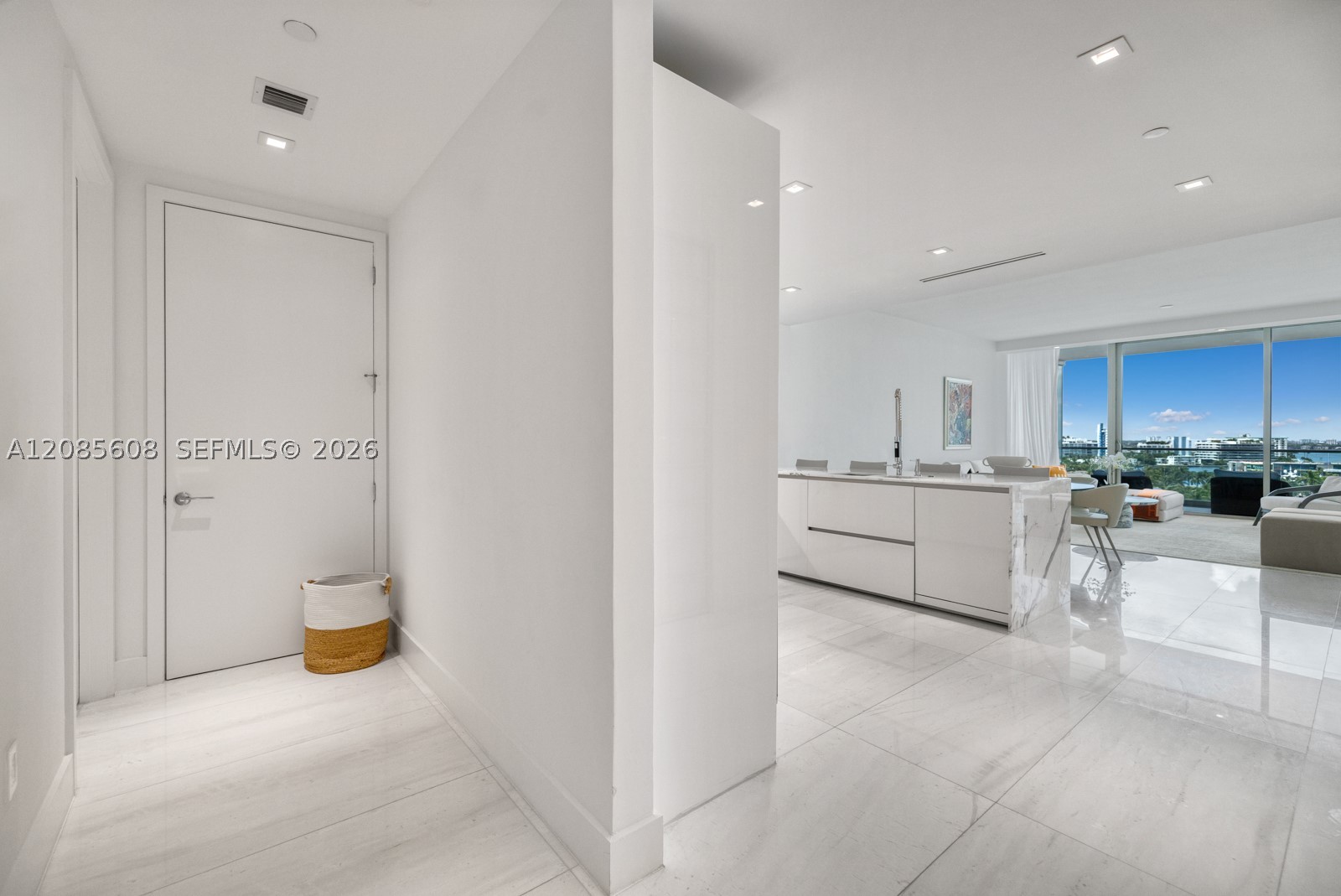 Bal Harbour photo 3