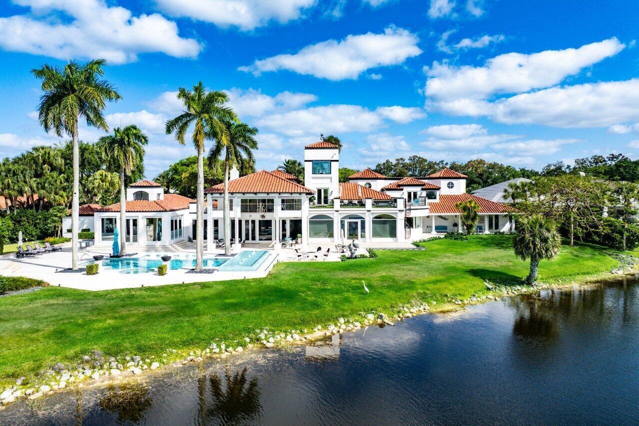 Palm Beach Gardens photo 3