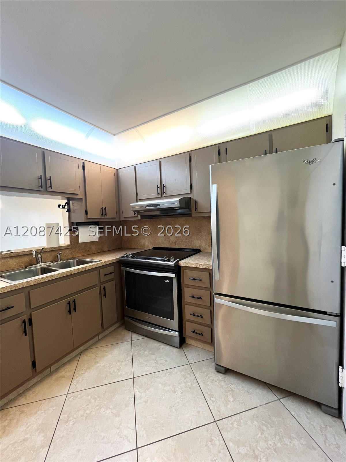 North Miami photo 2