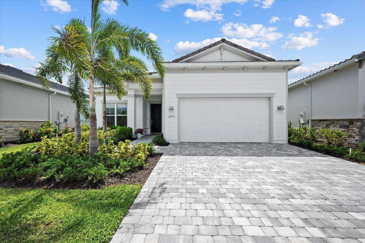 Palm Beach Gardens photo 2