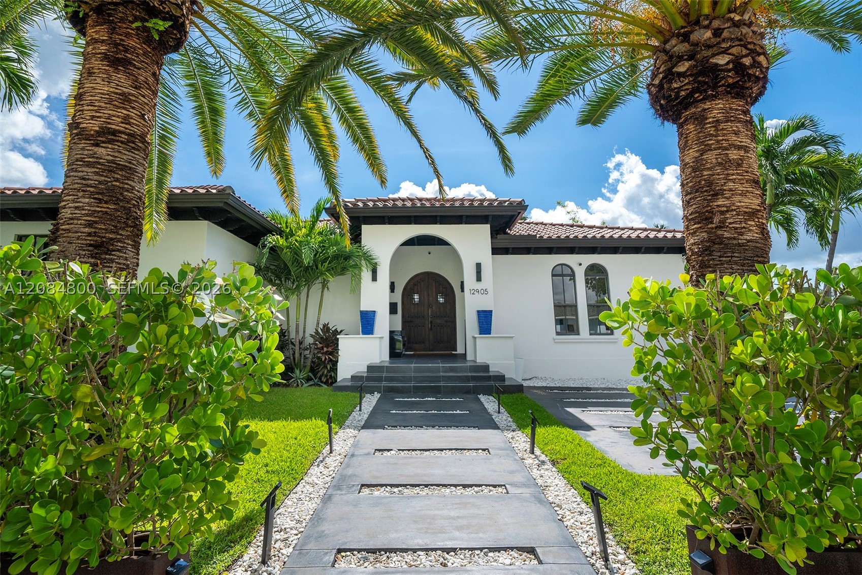 North Miami photo 4