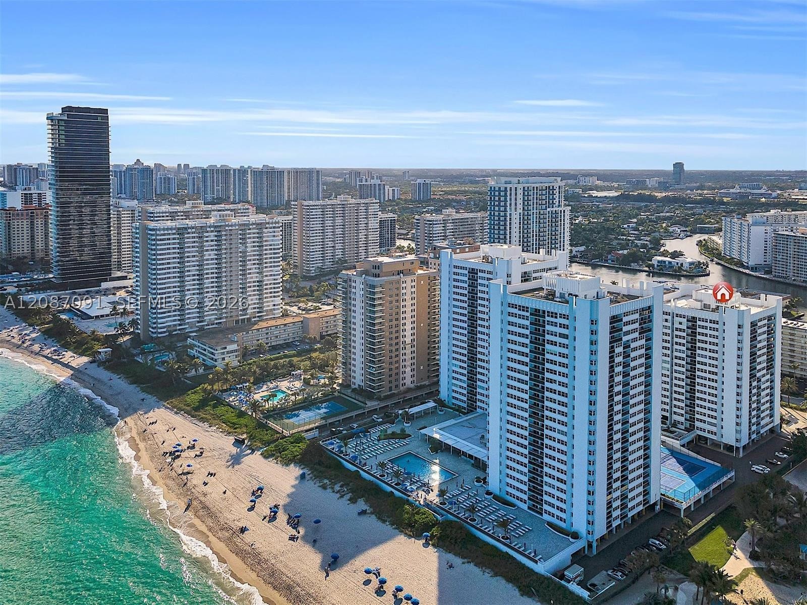 Hallandale Beach photo 2