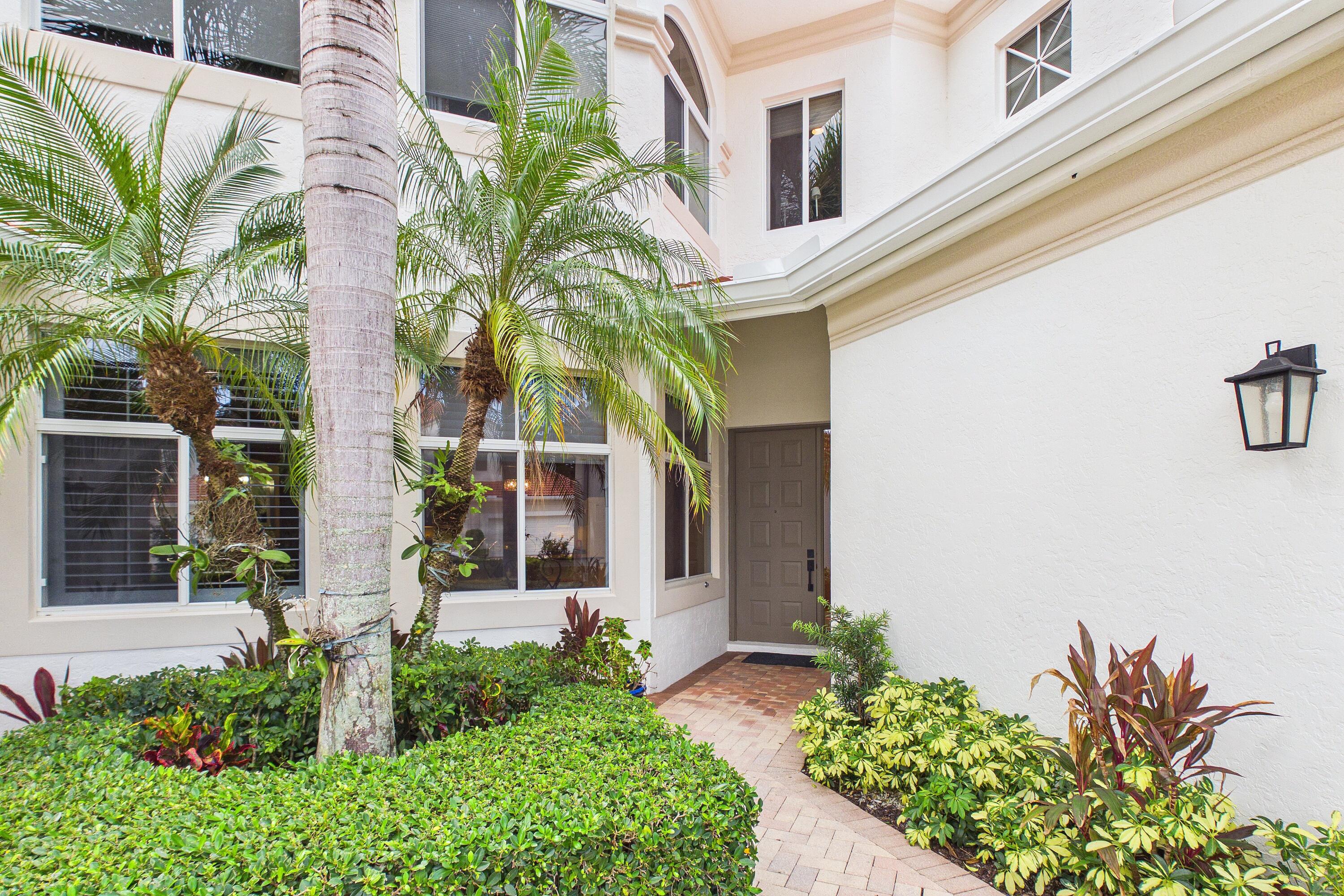 Palm Beach Gardens photo 3