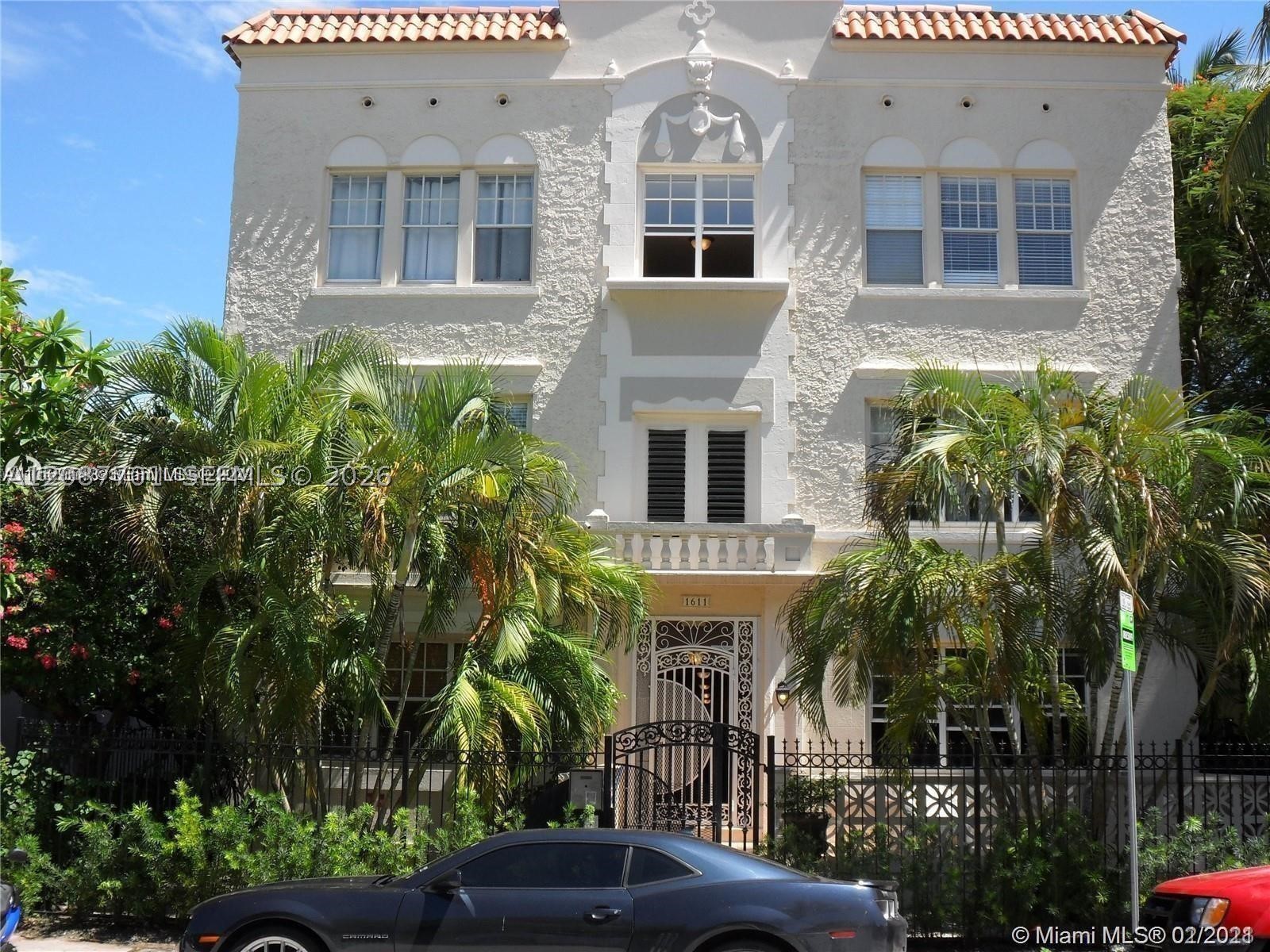Miami Beach photo 2