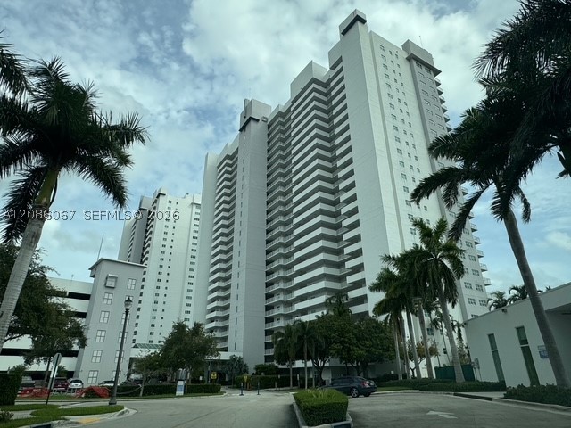 North Miami photo 2