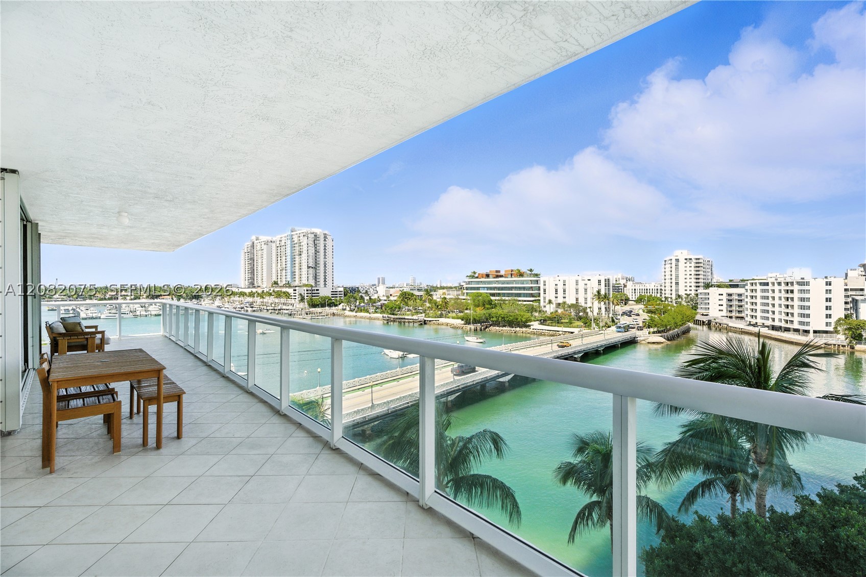 Miami Beach photo 2