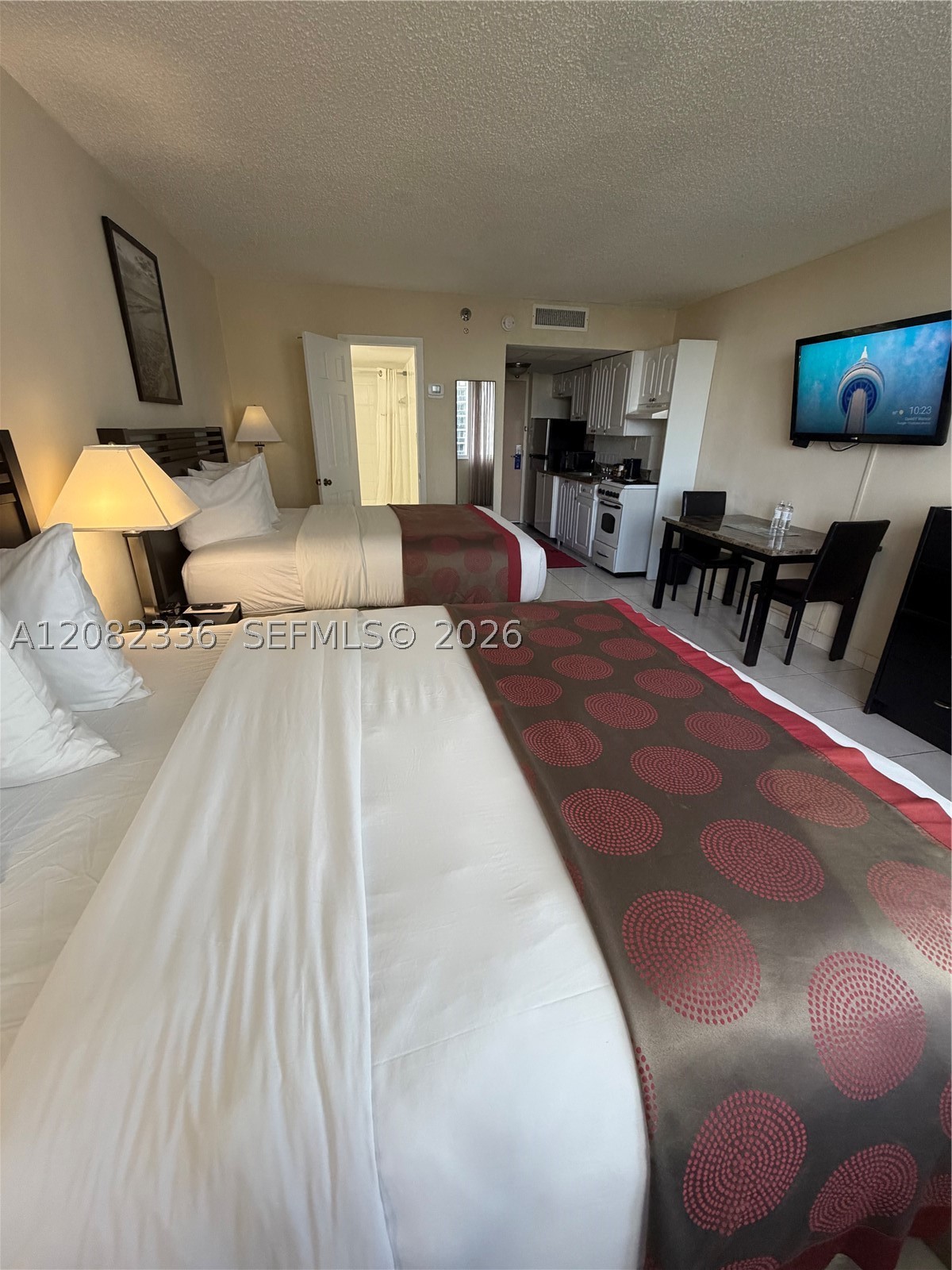 Sunny Isles Beach photo 5