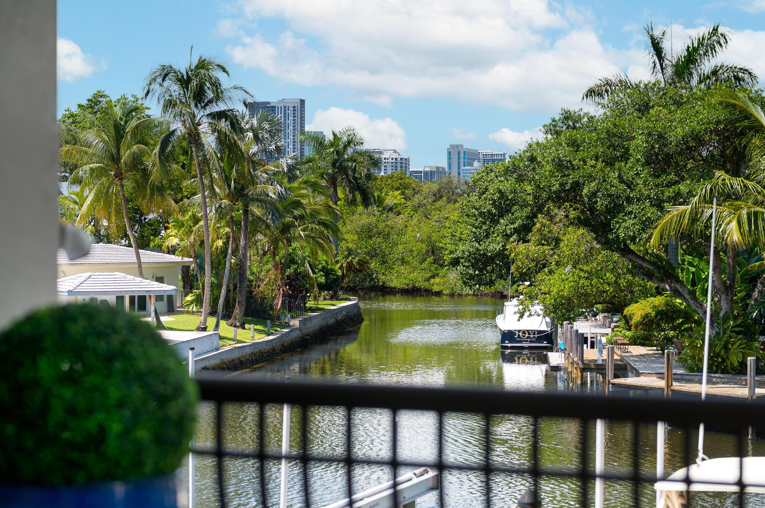 Fort Lauderdale photo 2