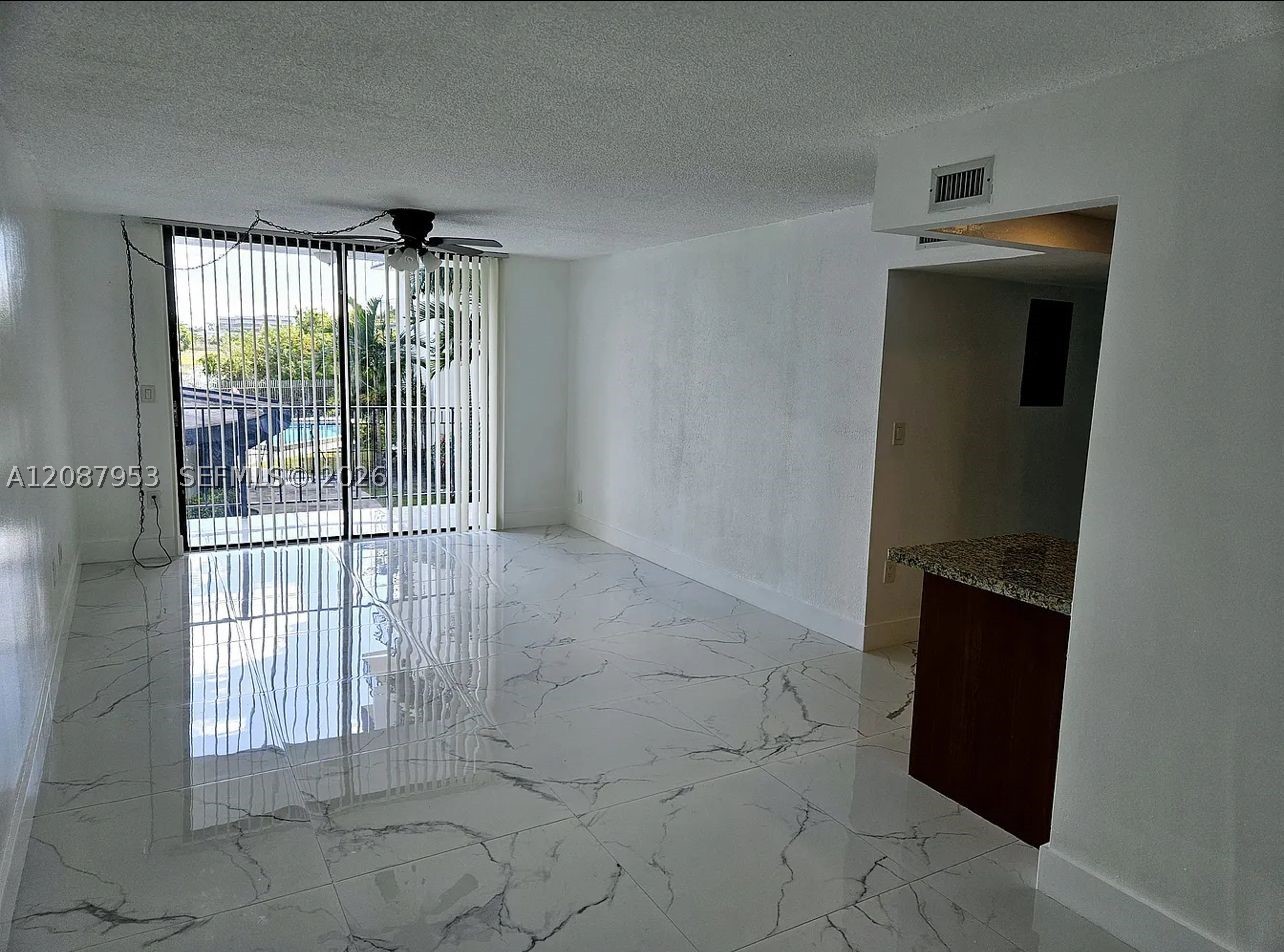 Miami photo 4