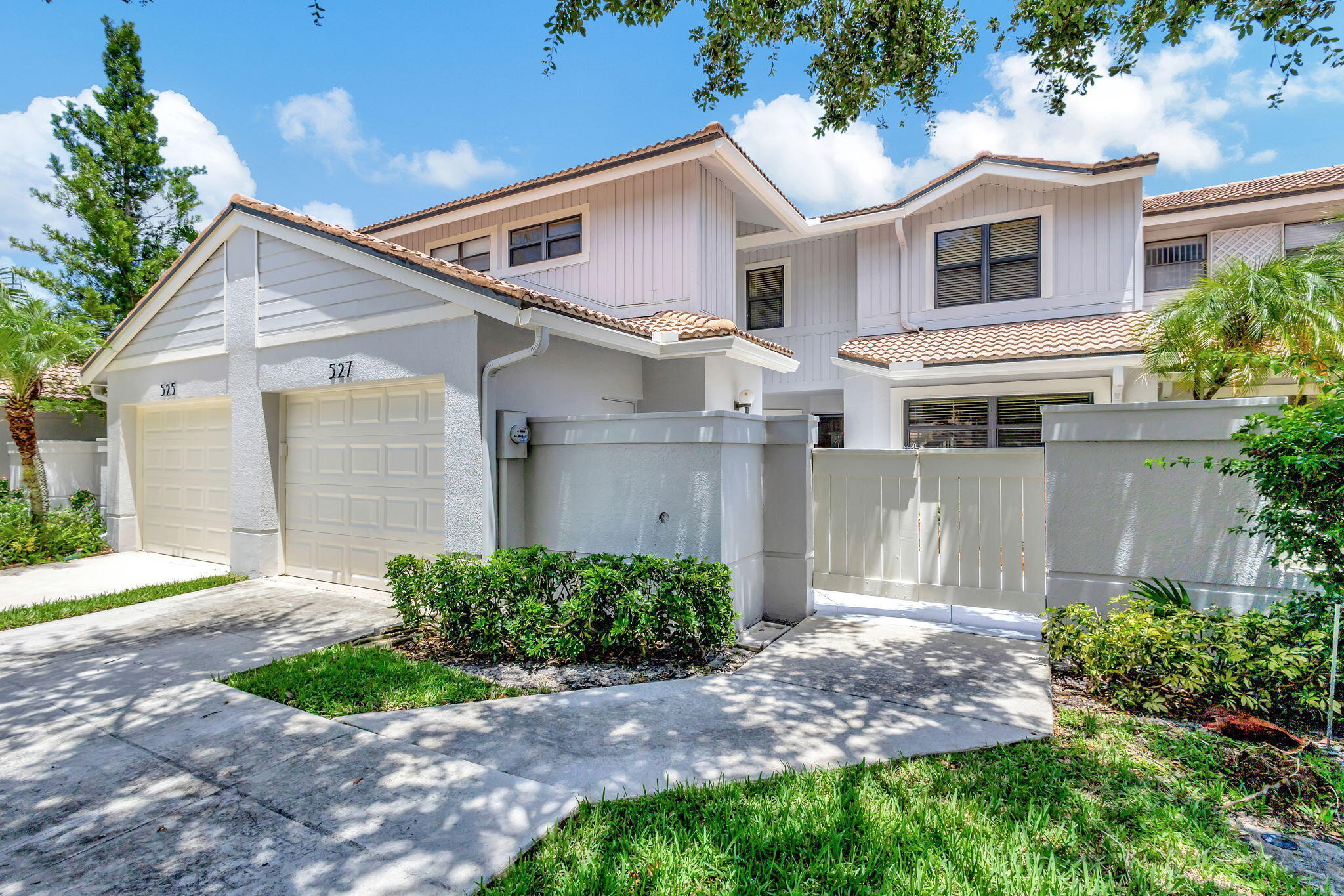 Palm Beach Gardens photo 2
