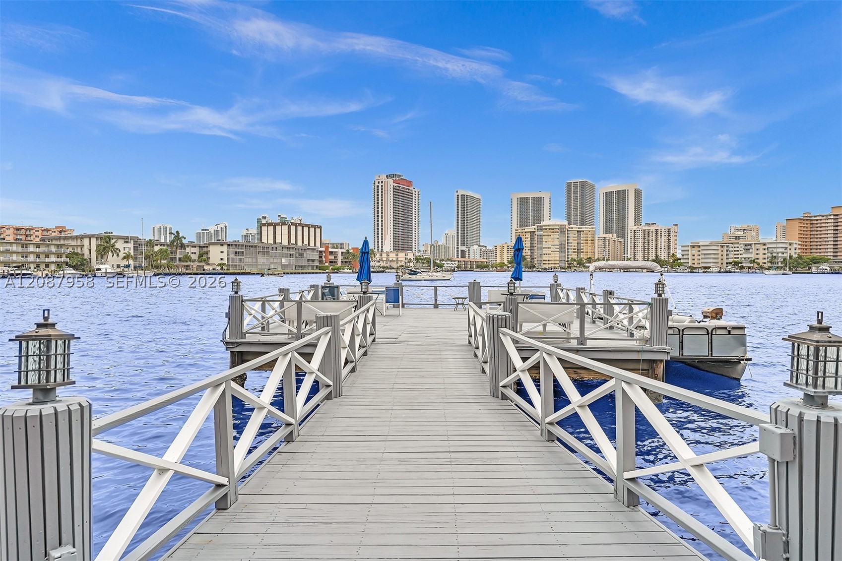 Hallandale Beach photo 2