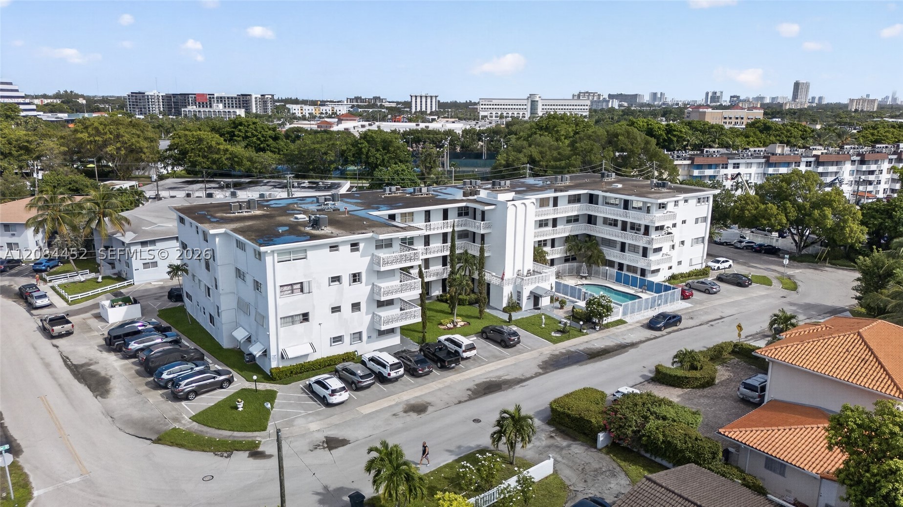 North Miami photo 3