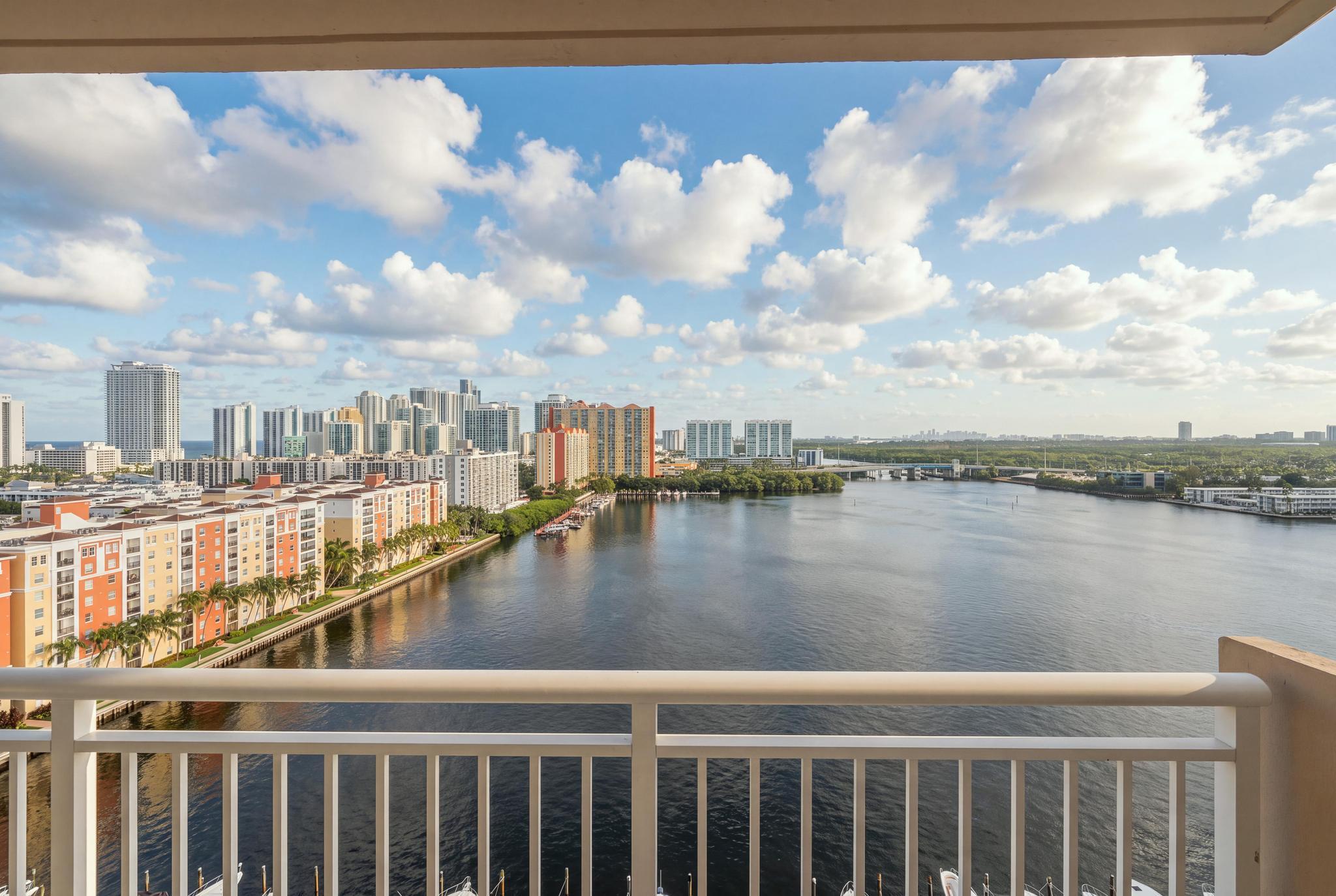 Sunny Isles Beach photo 2