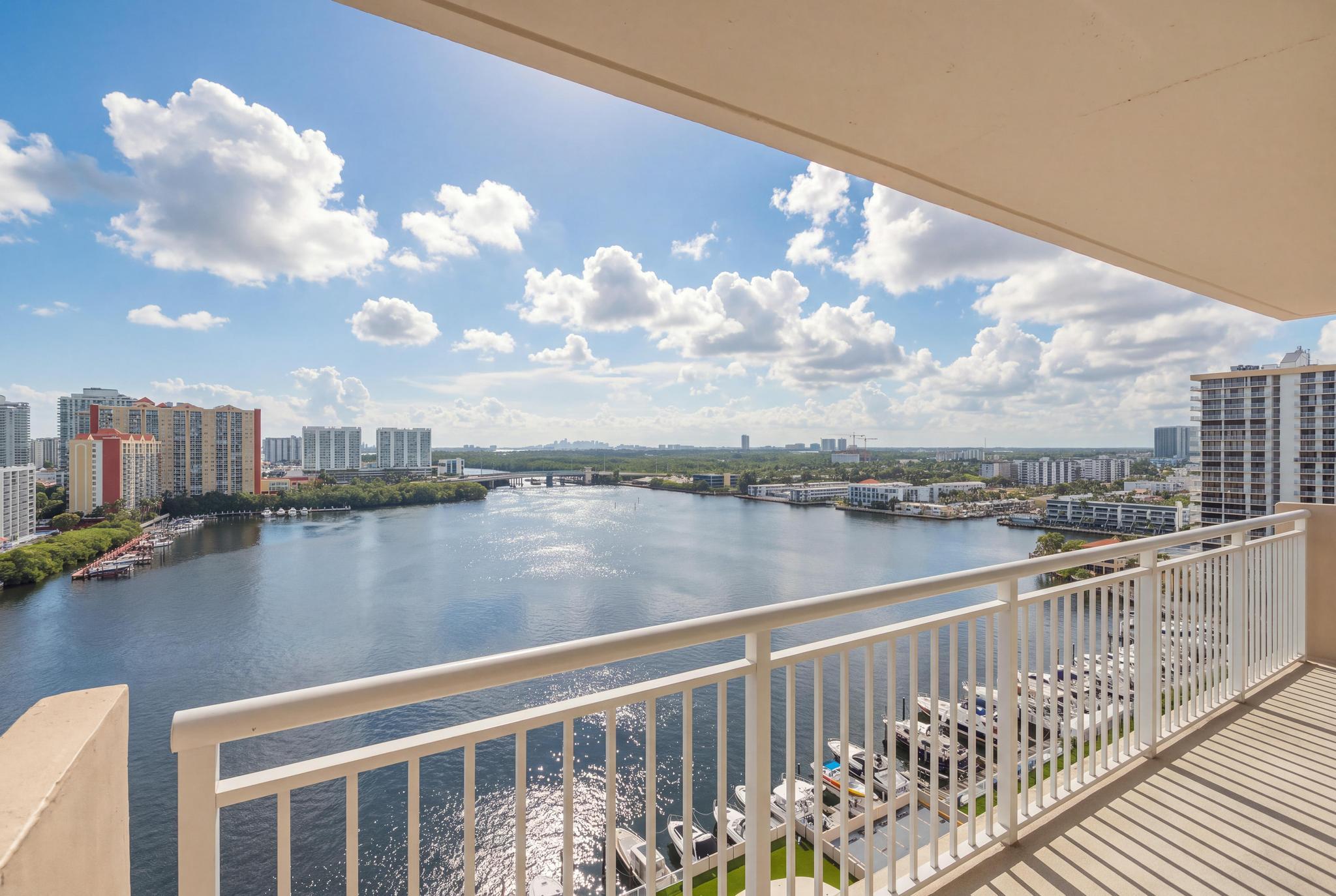 Sunny Isles Beach photo 4