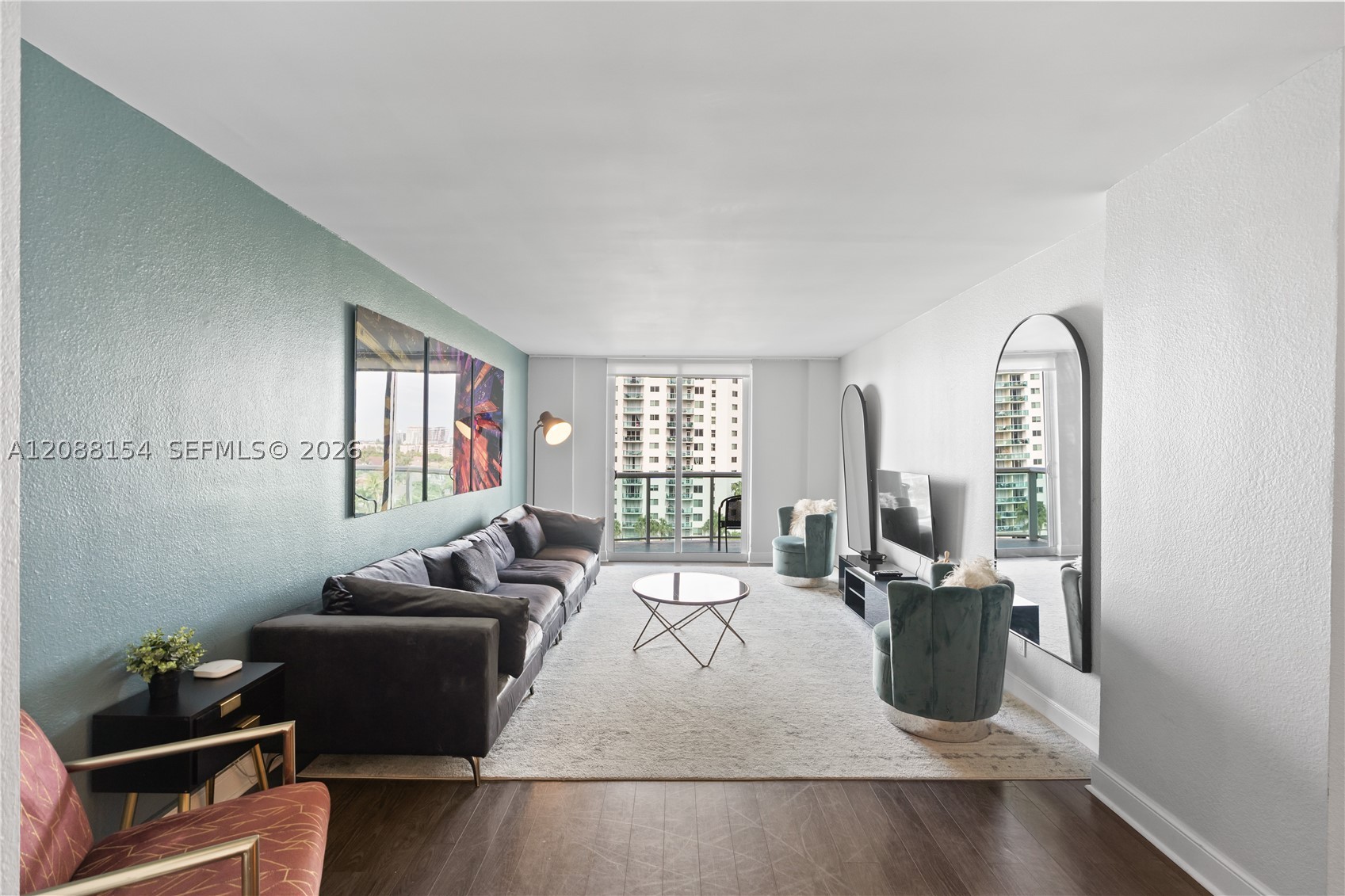 Sunny Isles Beach photo 2