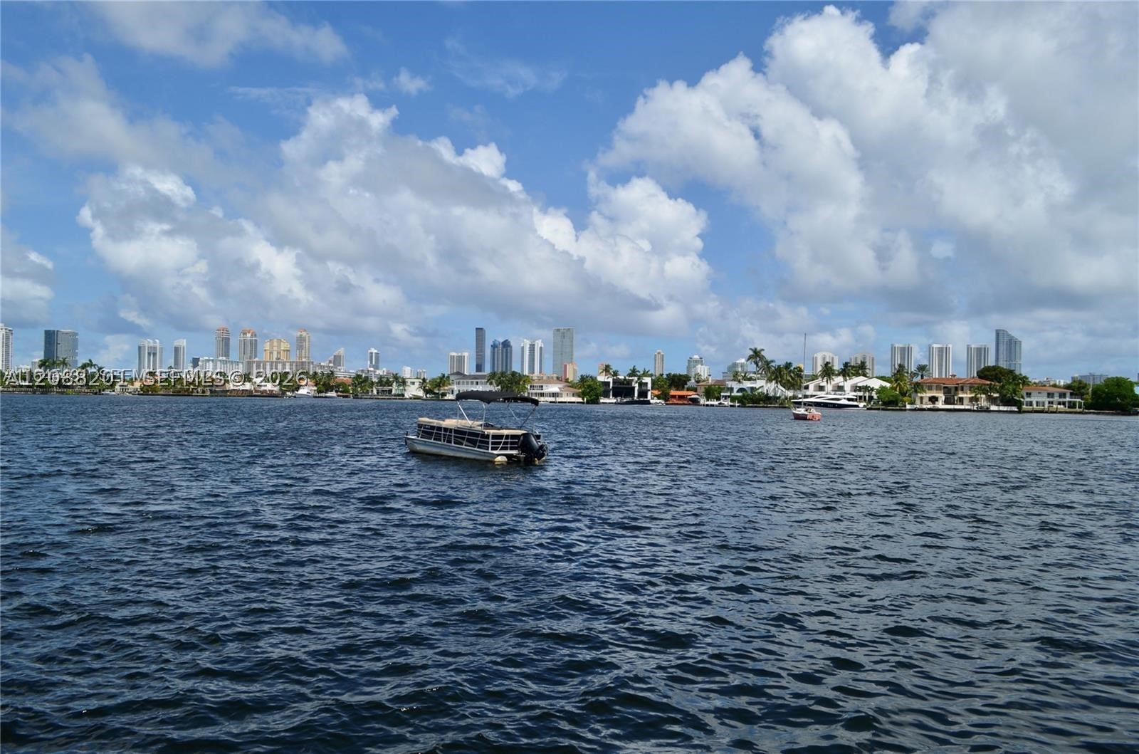 North Miami Beach photo 2