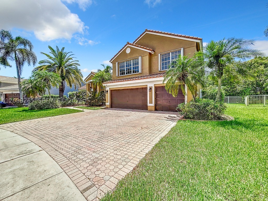 Pembroke Pines photo 4