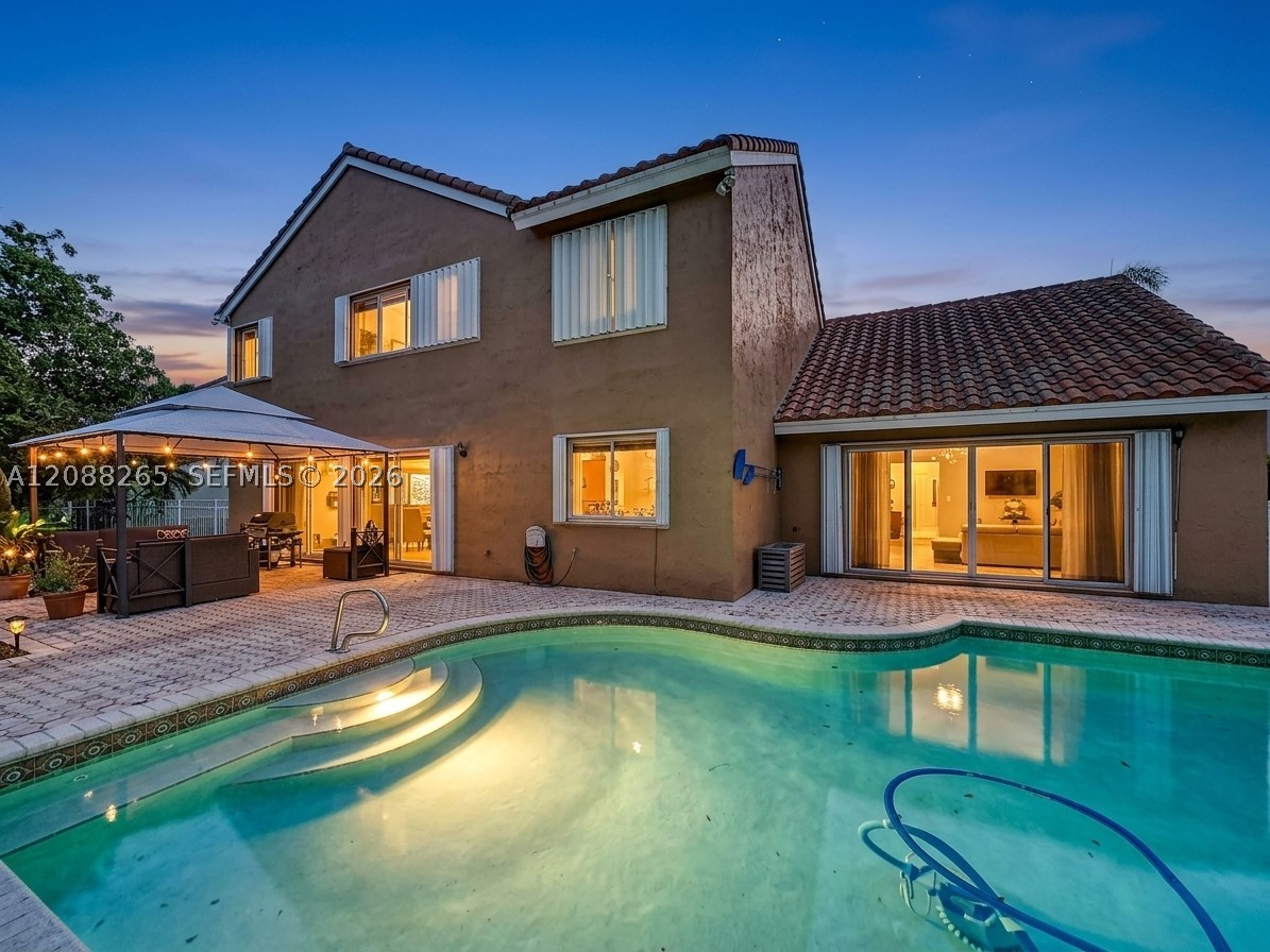 Pembroke Pines photo 3