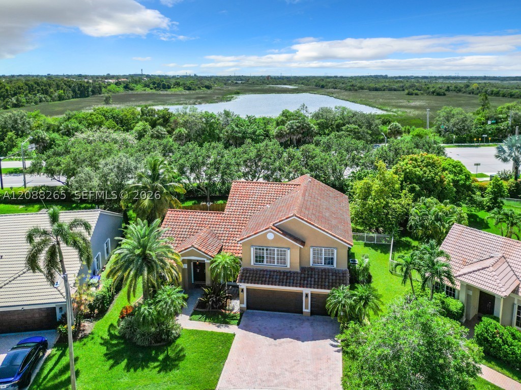 Pembroke Pines photo 5
