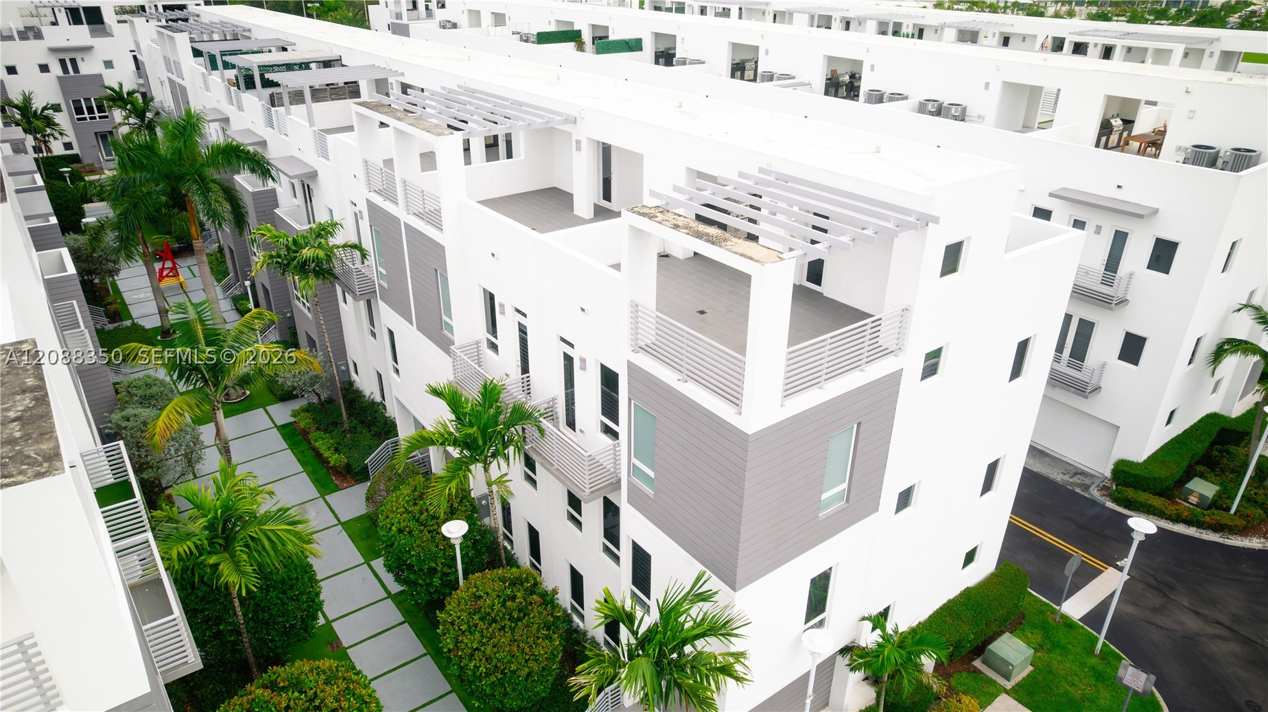 Doral photo 2