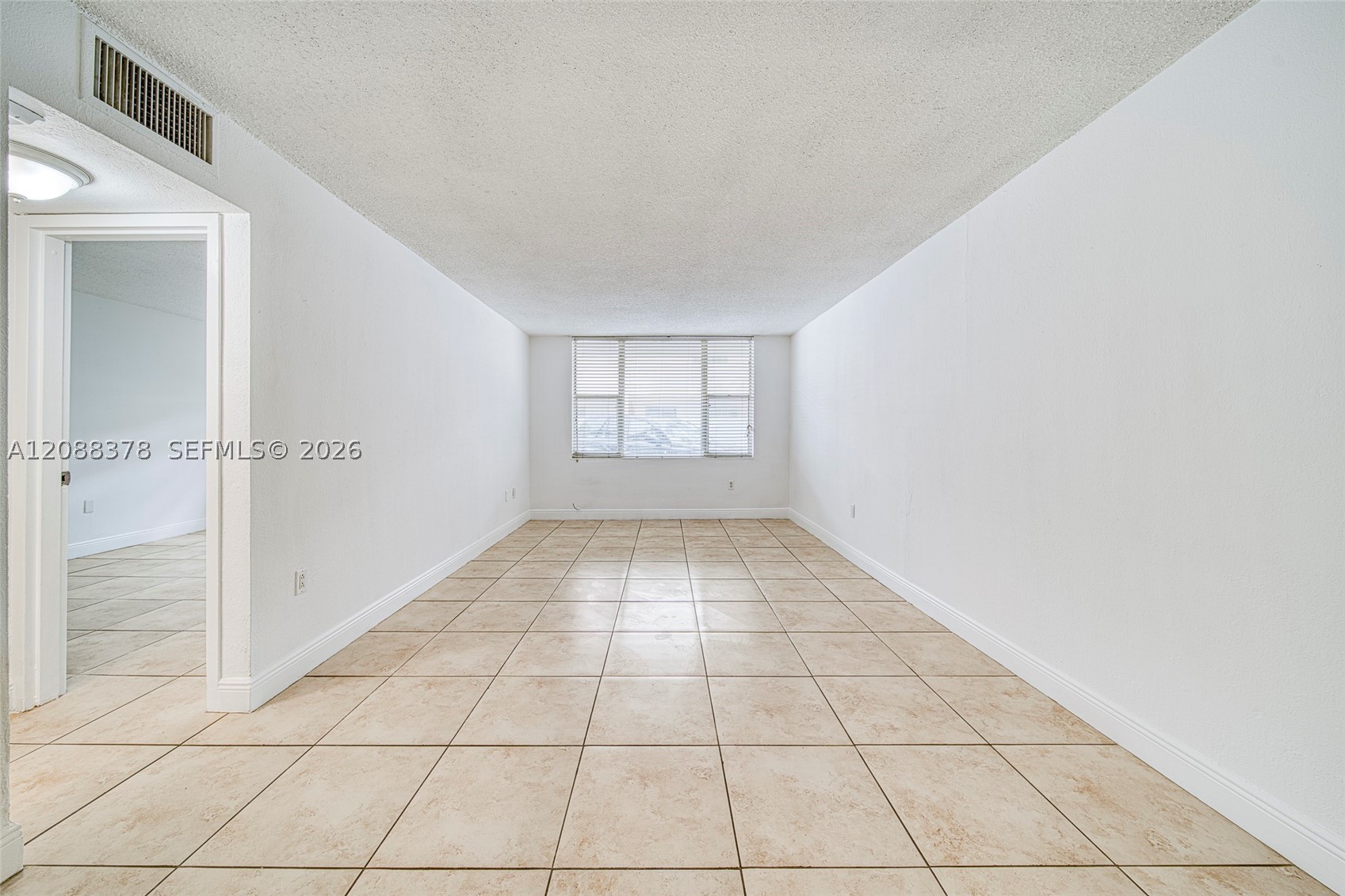 North Miami photo 4