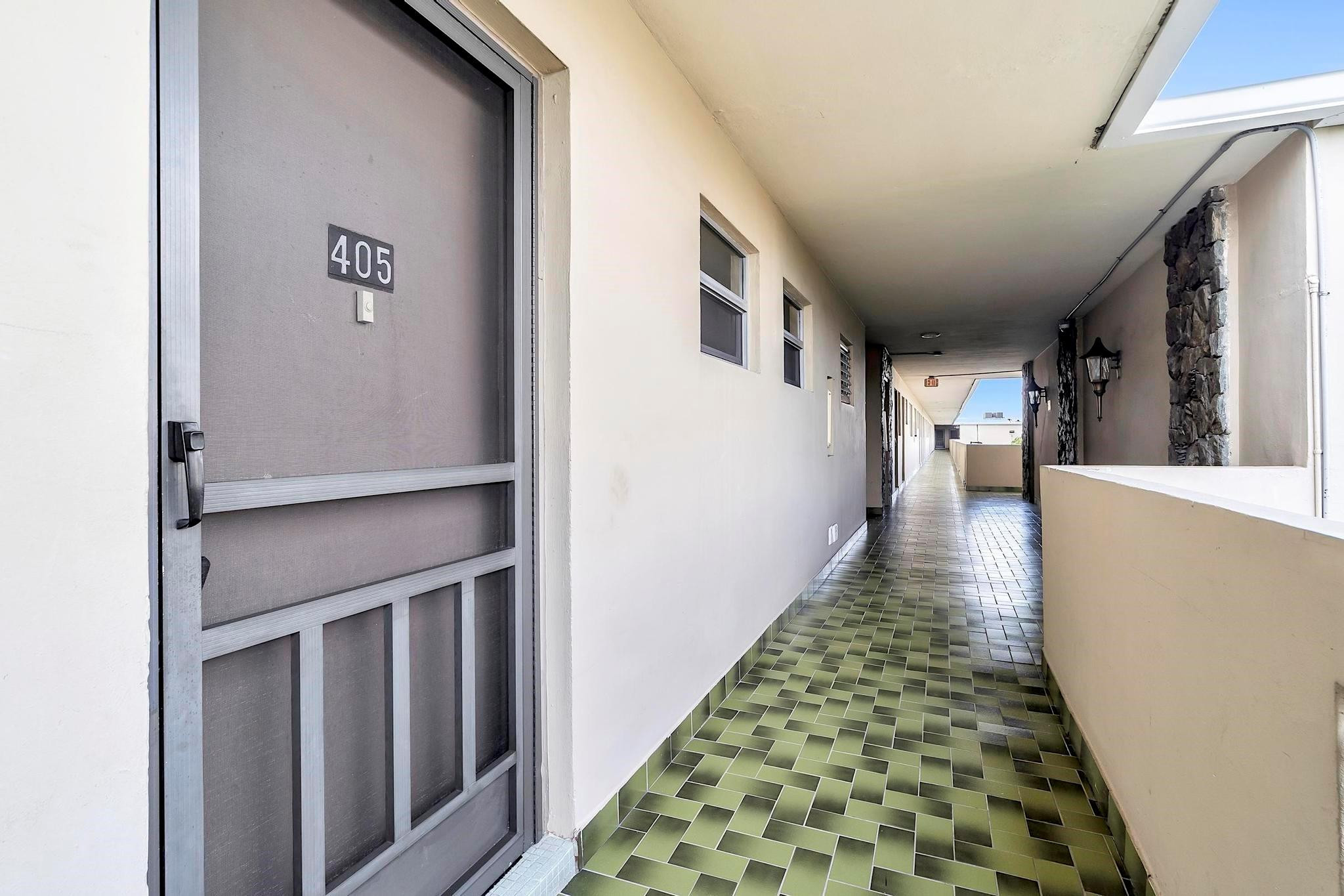 North Miami Beach photo 3