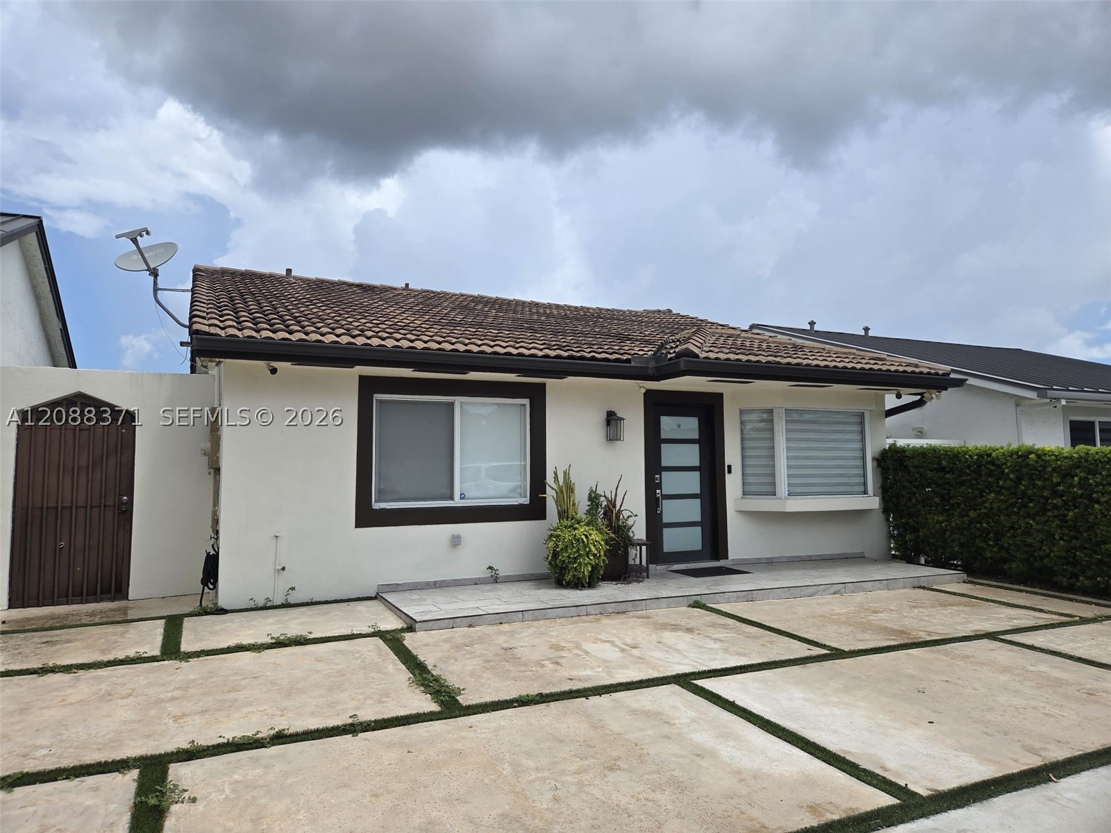 Hialeah Gardens photo 4