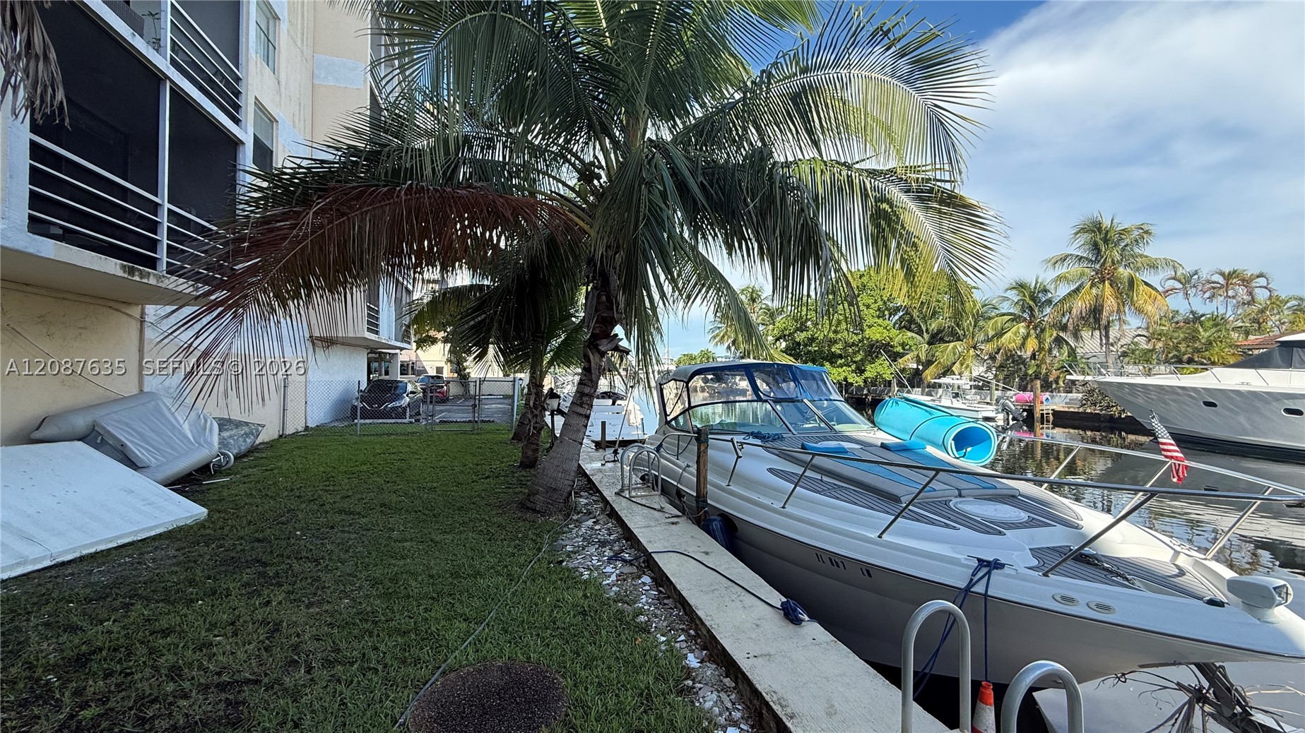 North Miami Beach photo 4