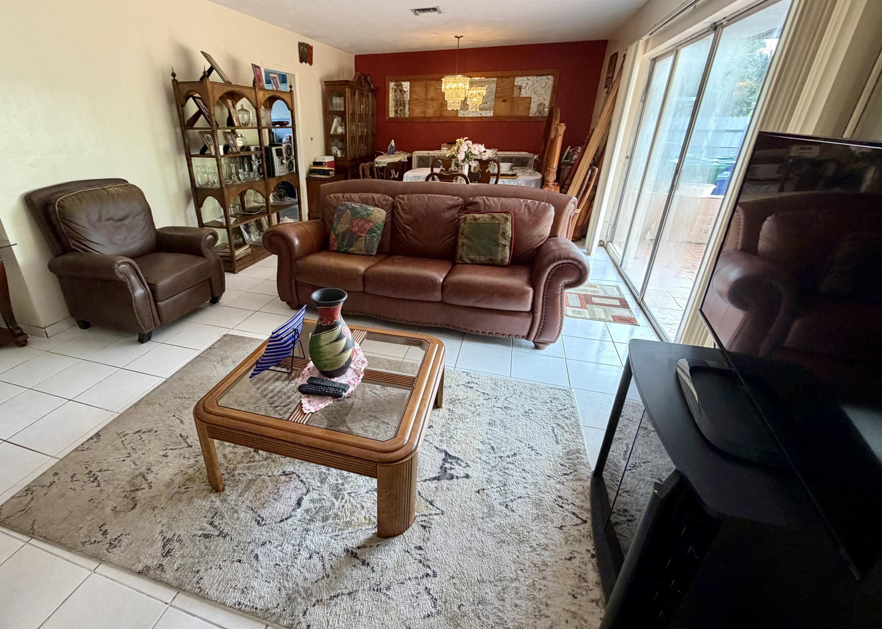 Miami Gardens photo 2