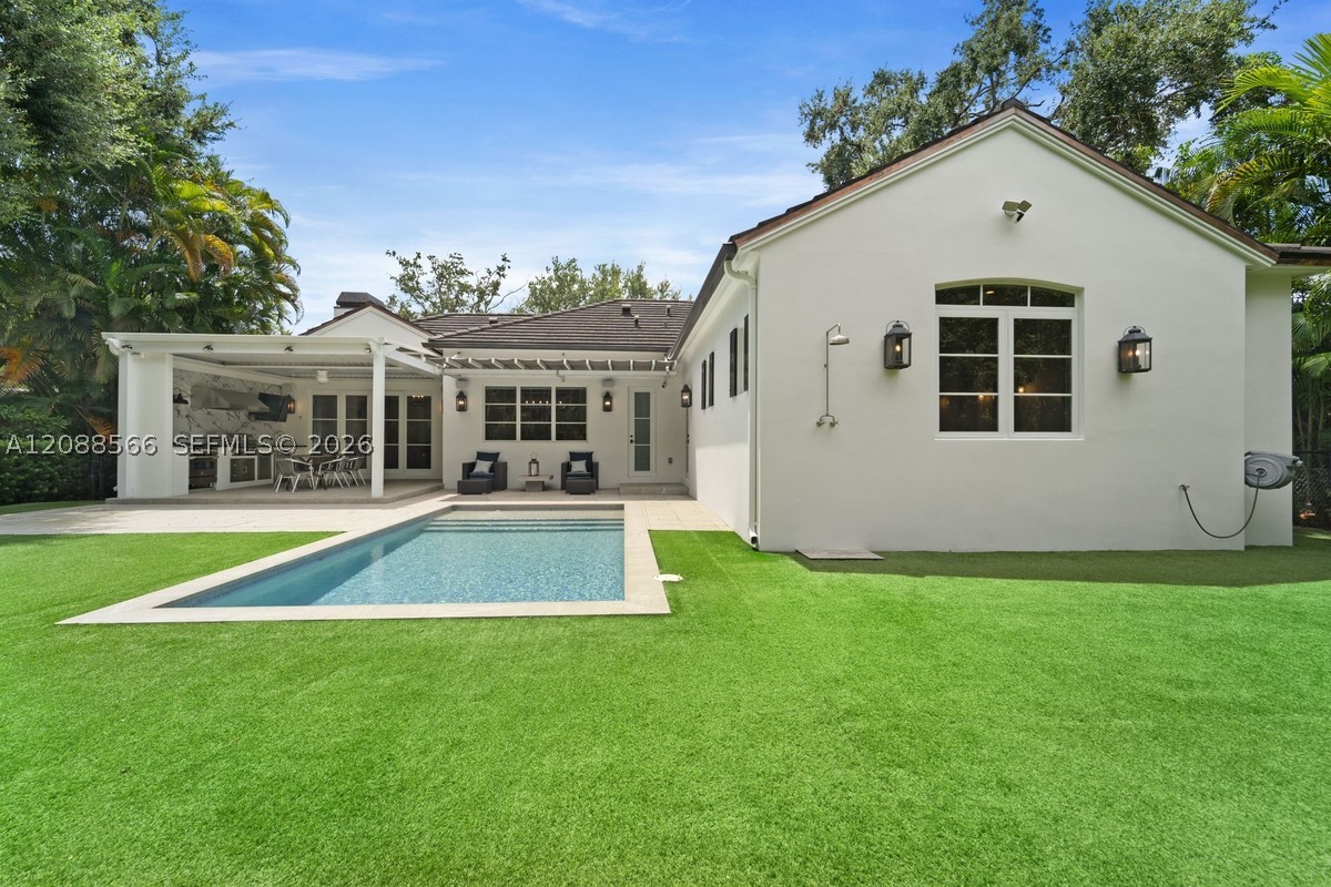 South Miami photo 5