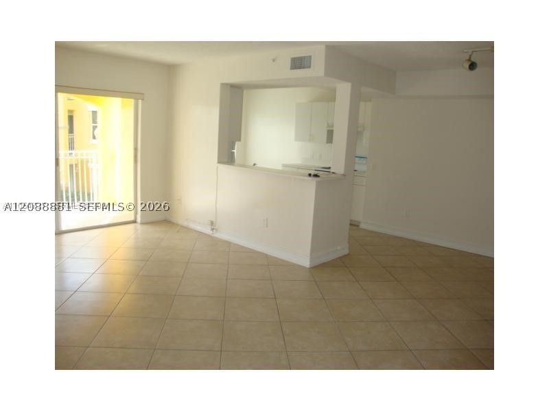 Pembroke Pines photo 3