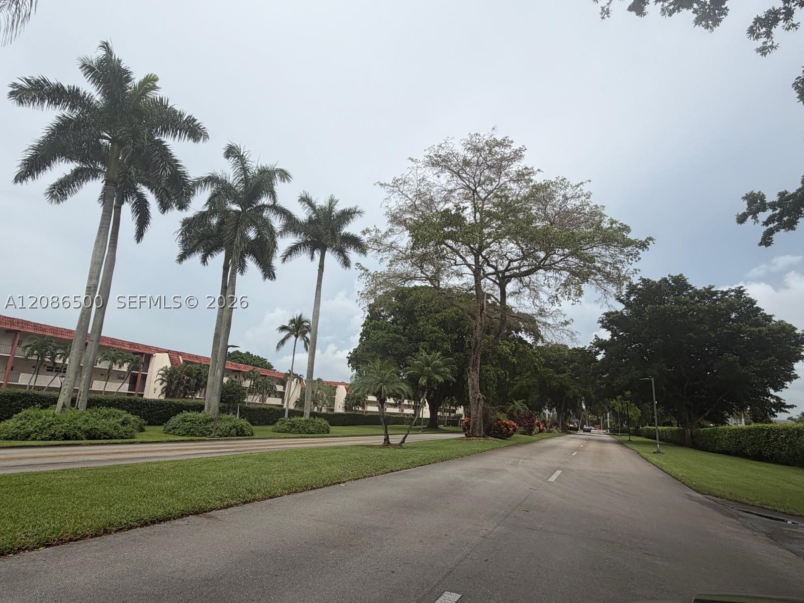 Pembroke Pines photo 2