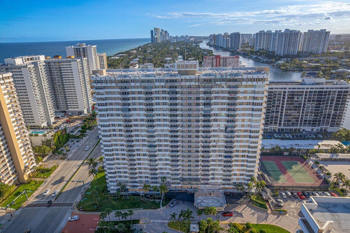 Hallandale Beach photo 5