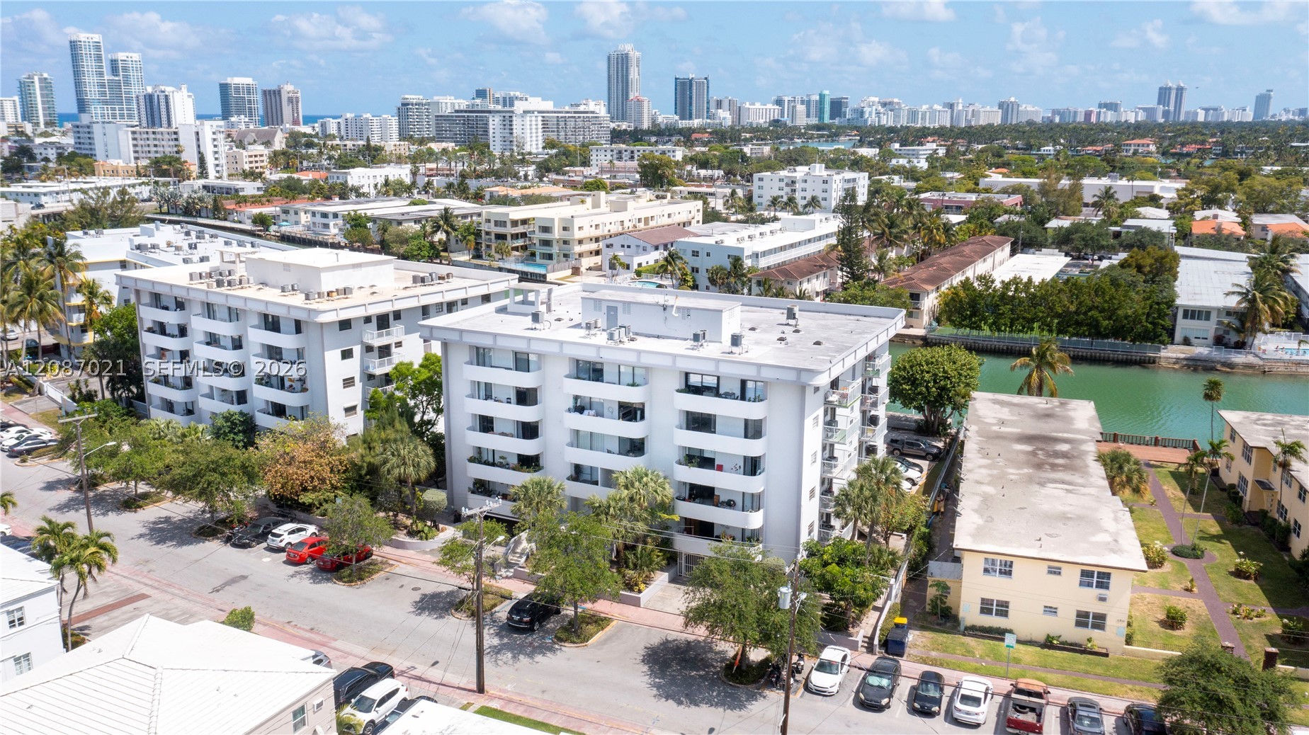 Miami Beach photo 3