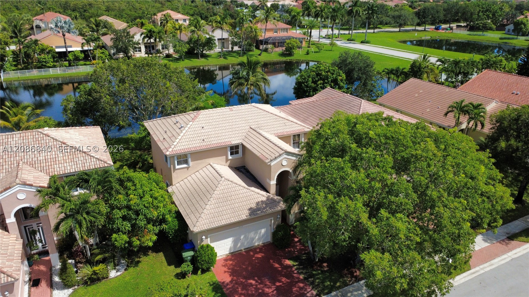 Pembroke Pines photo 3