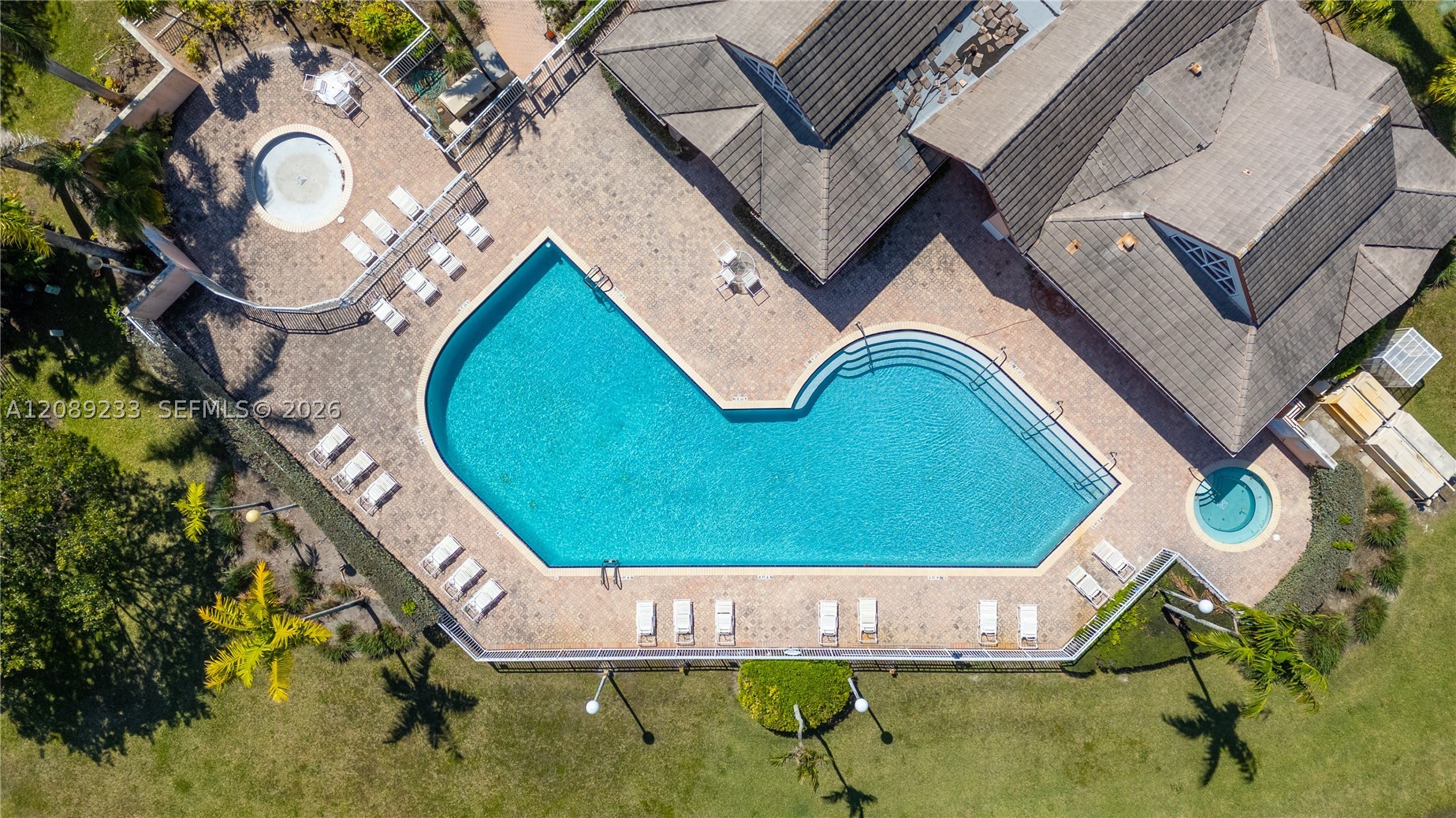 Pembroke Pines photo 4