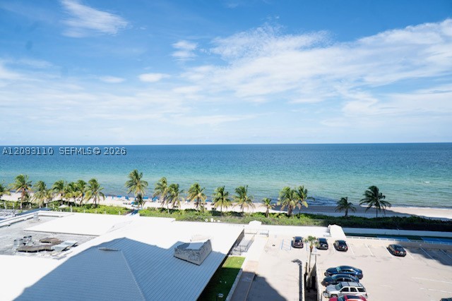 Hallandale Beach photo 2
