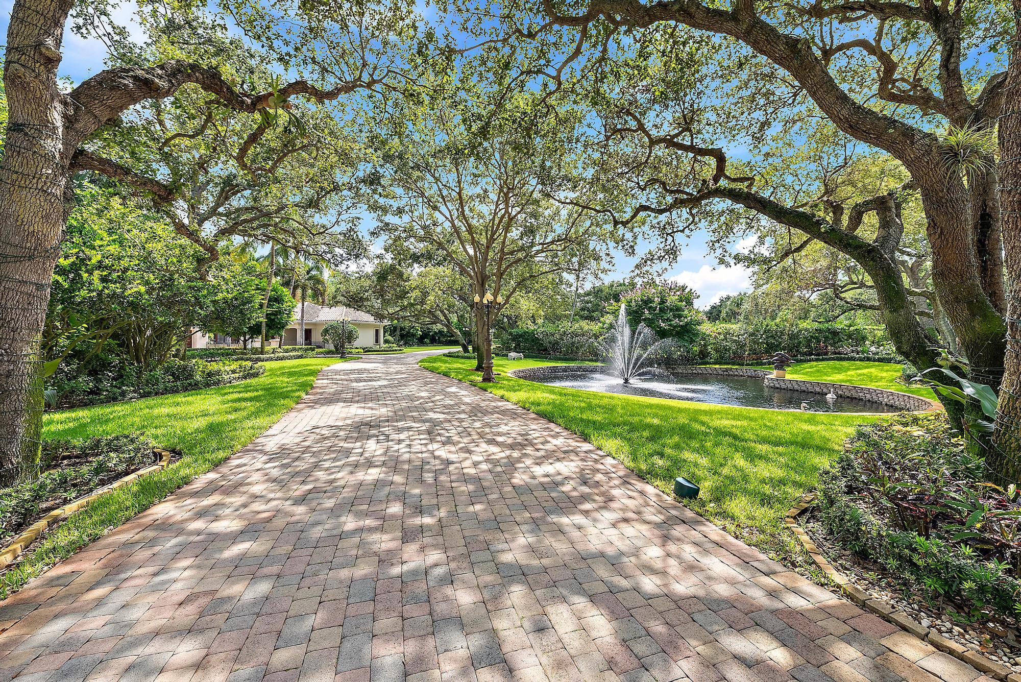 Palm Beach Gardens photo 5