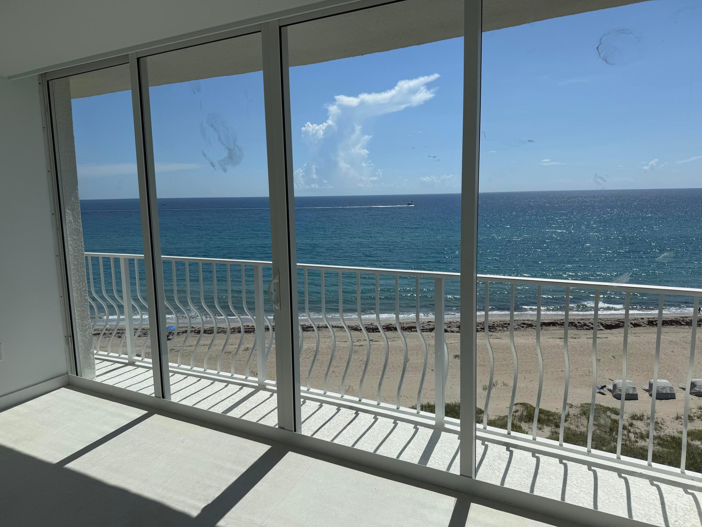 Palm Beach photo 3