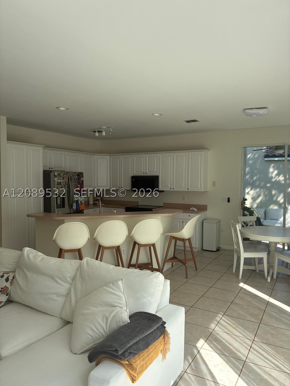 Pembroke Pines photo 4