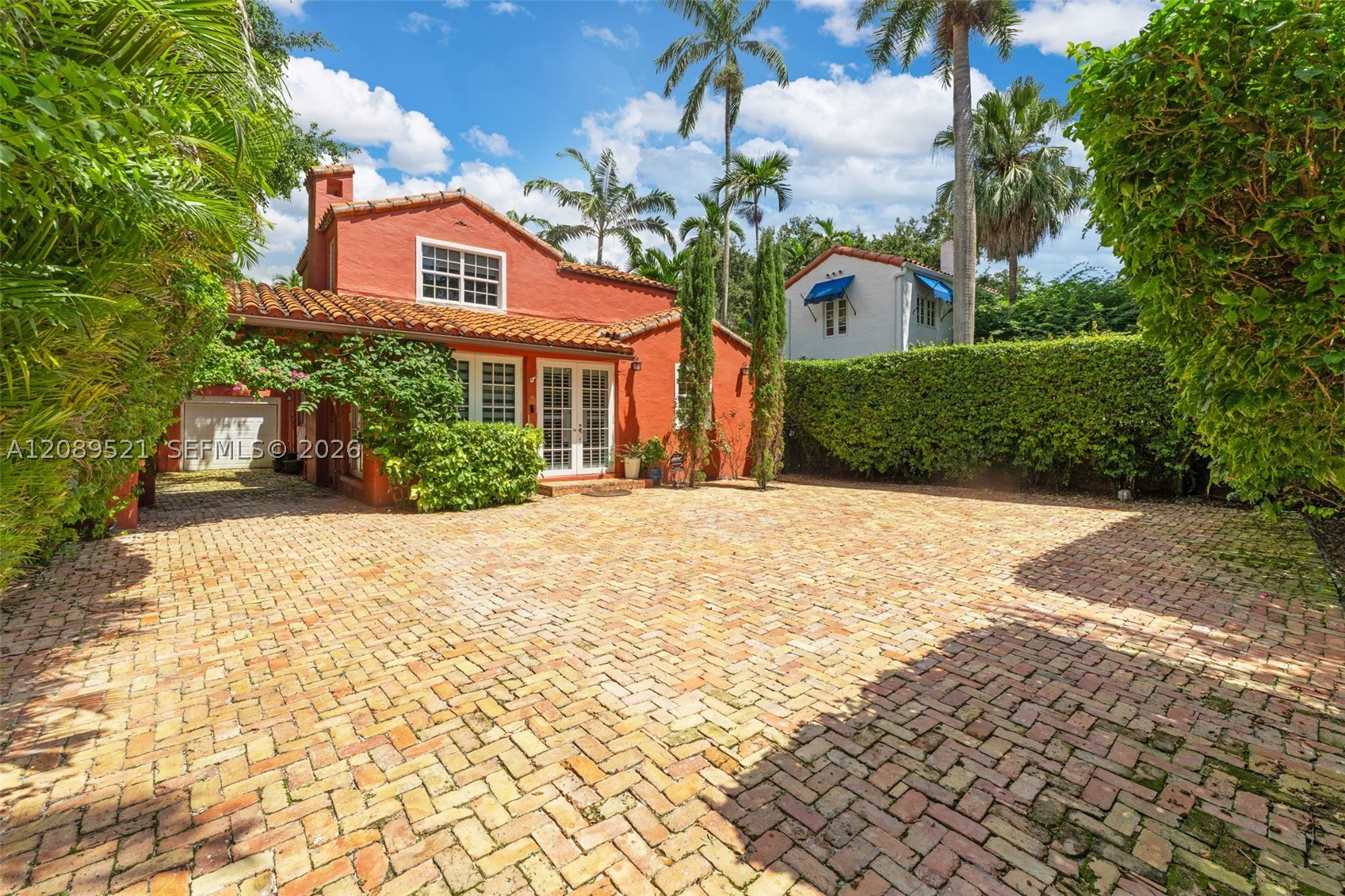 Coral Gables photo 2