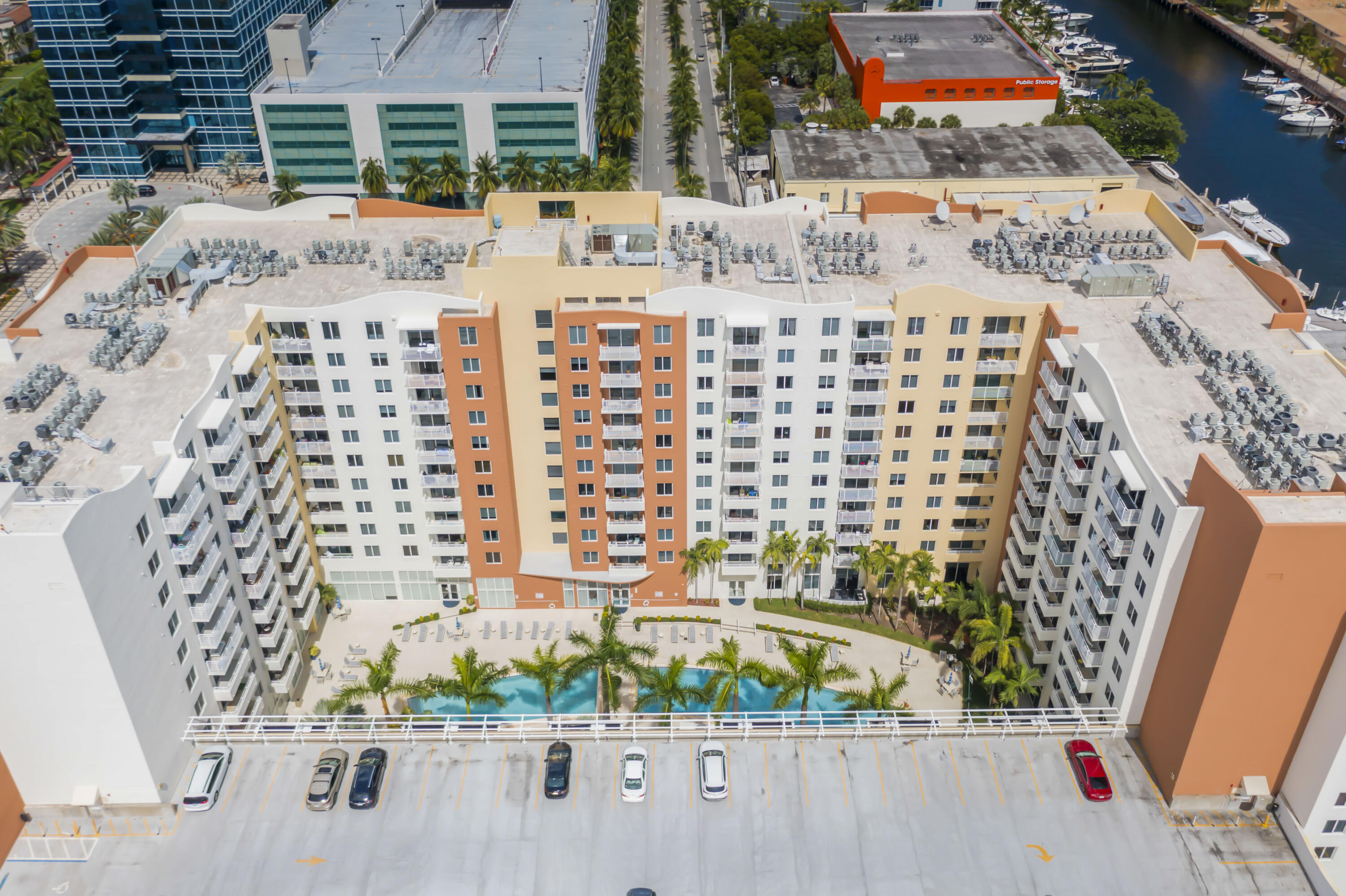 Aventura photo 3