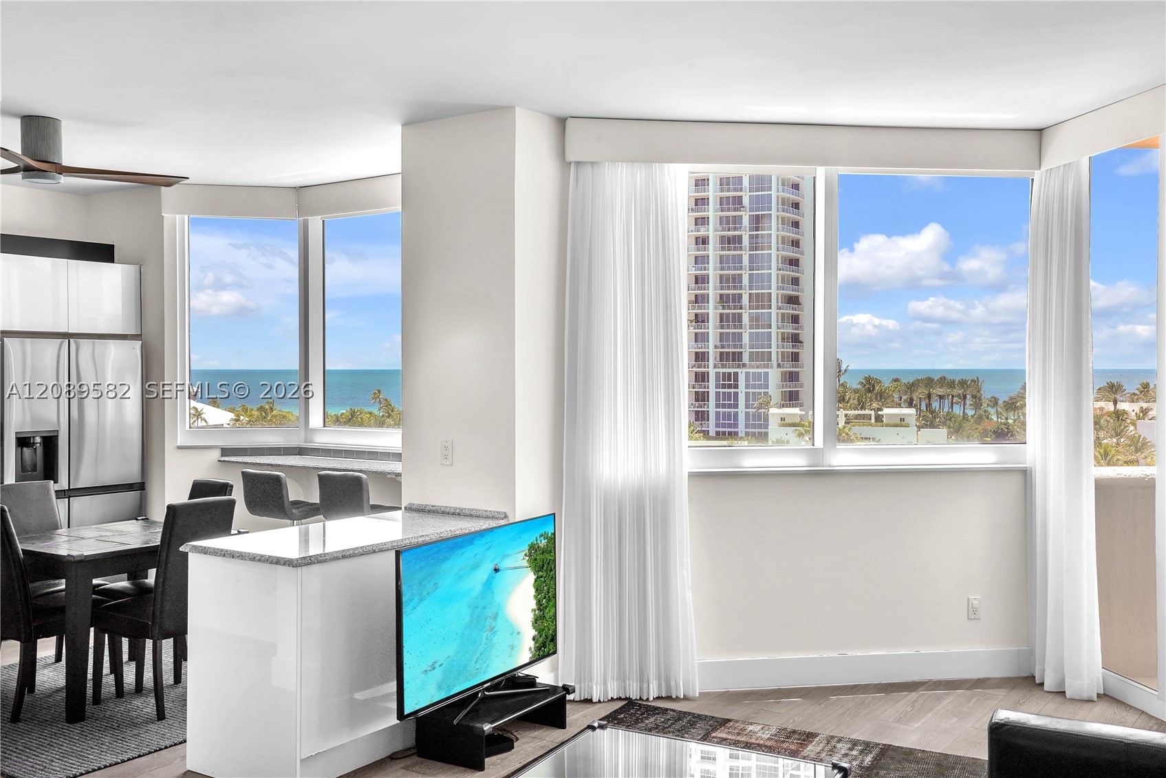 Miami Beach photo 2