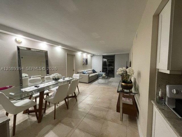 Aventura photo 3